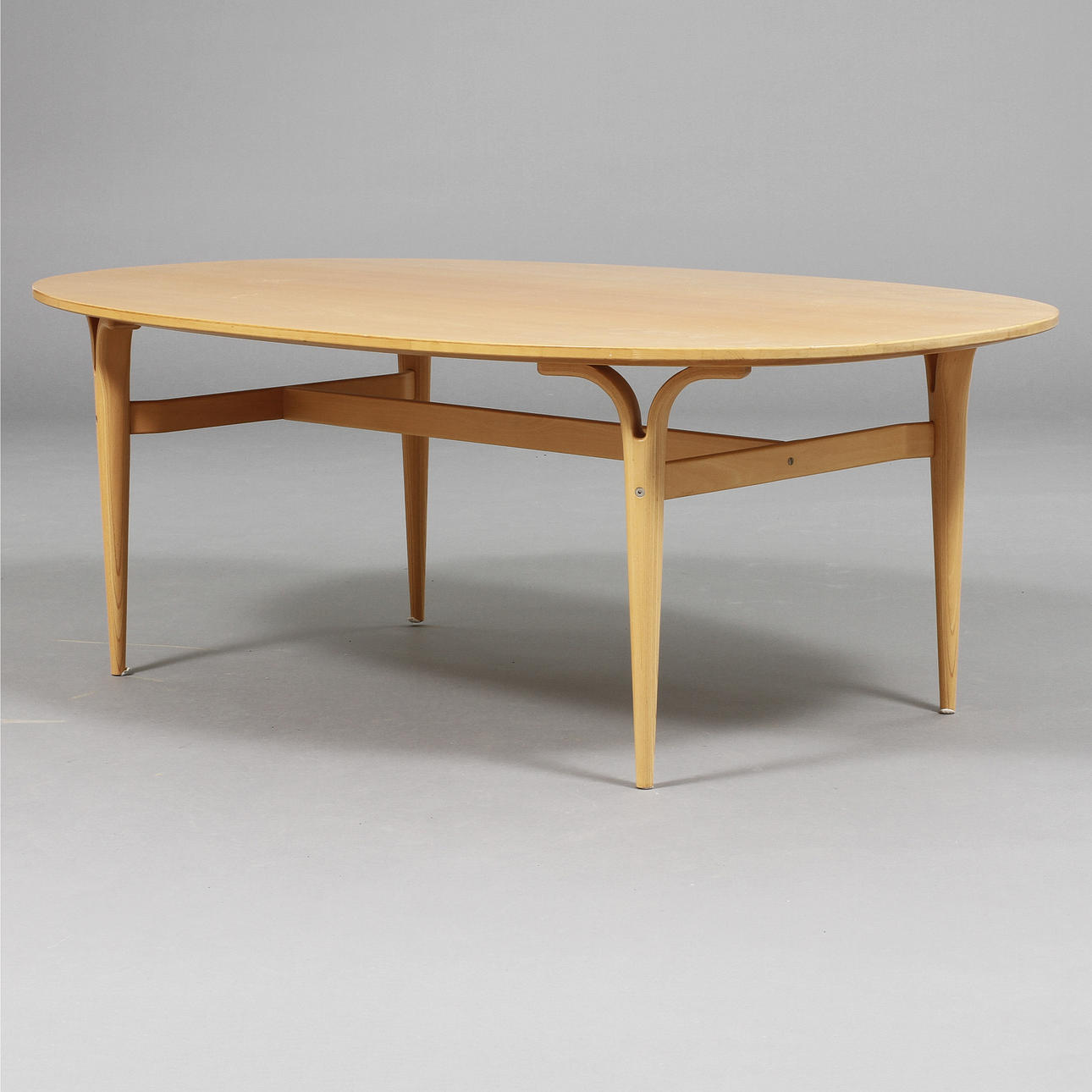 BORD med kluvna ben, Bruno Mathsson för Mathsson International.