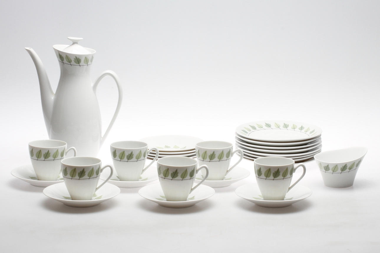 KAFFESERVISDELAR, porslin, 16 delar. "Cissus", Rörstrand.1900-talets andra hälft.