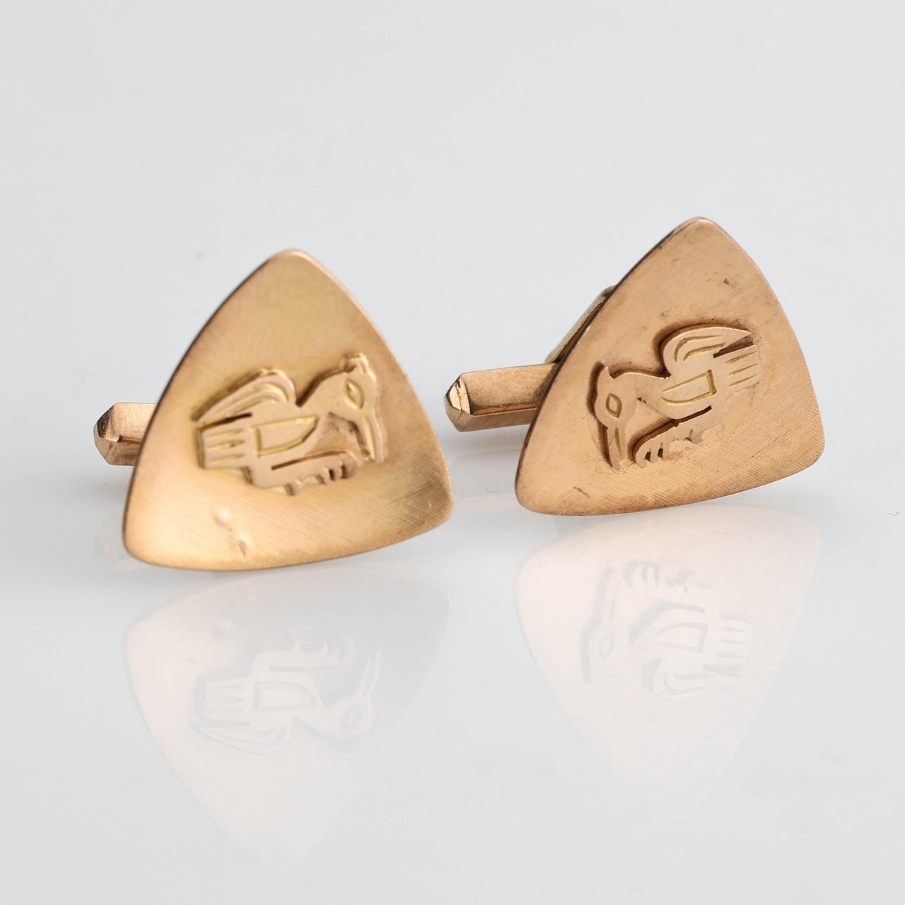 MANSCHETTENKNÖPFE, 18 K Gold, Peru.