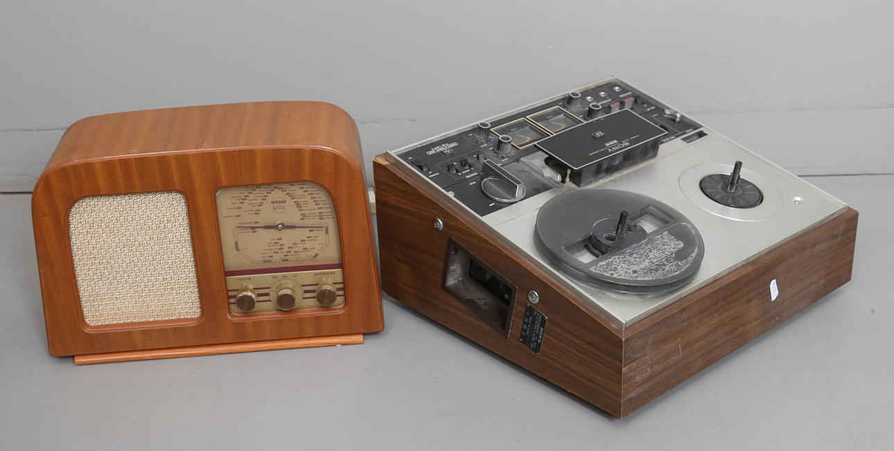 RULLBANDSPELARE, Sony och RADIOAPPARAT, 1900-talets mitt.