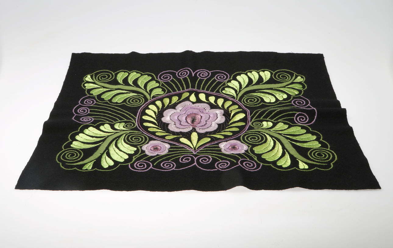 DUK, broderad, Jugend.