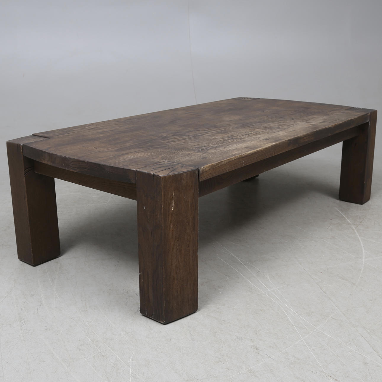 SOFFBORD, oljad ek,"Ypsilon", The station Furniture Co. England. 2000-tal.