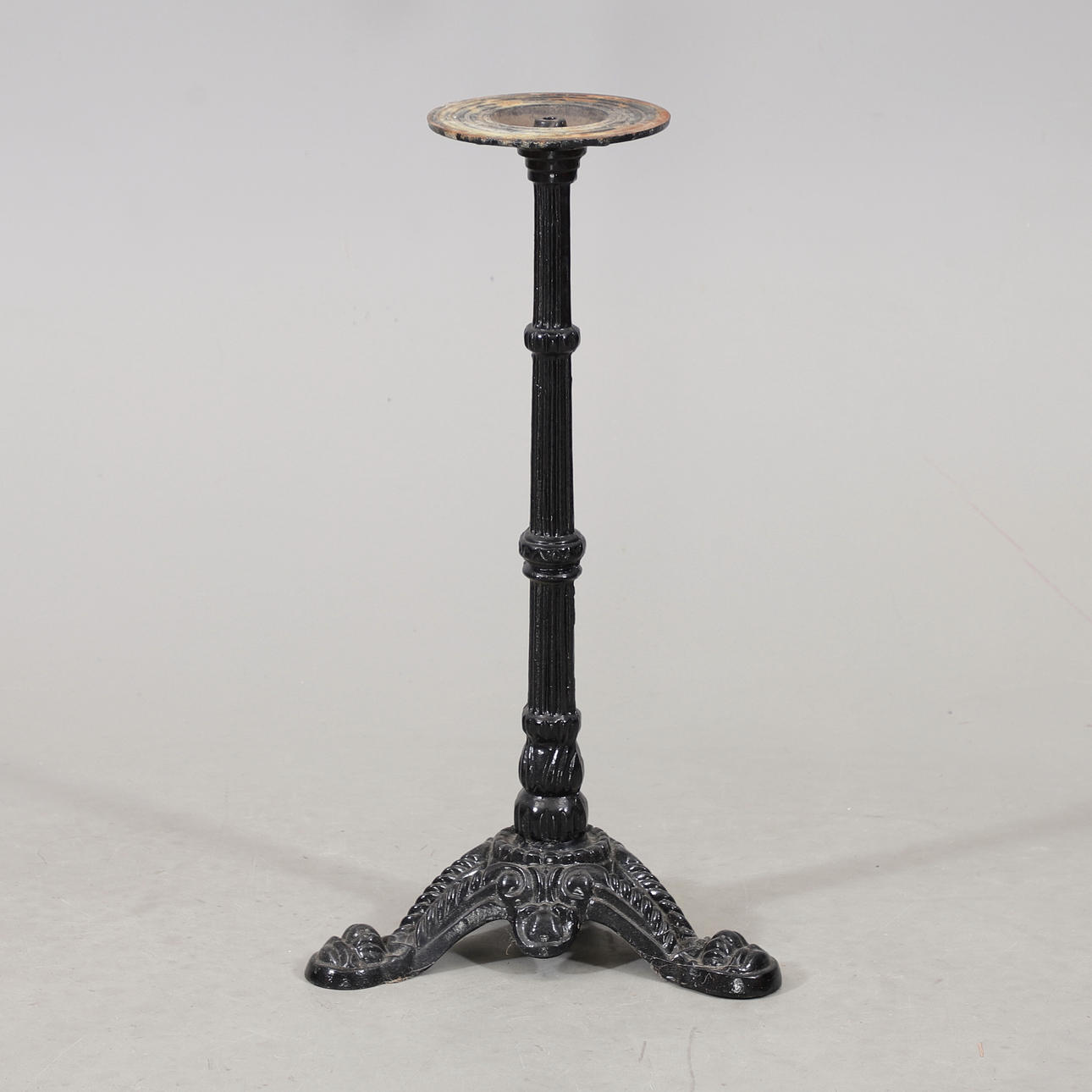 UNDERREDE till bord, gjutjärn, 1900-tal.