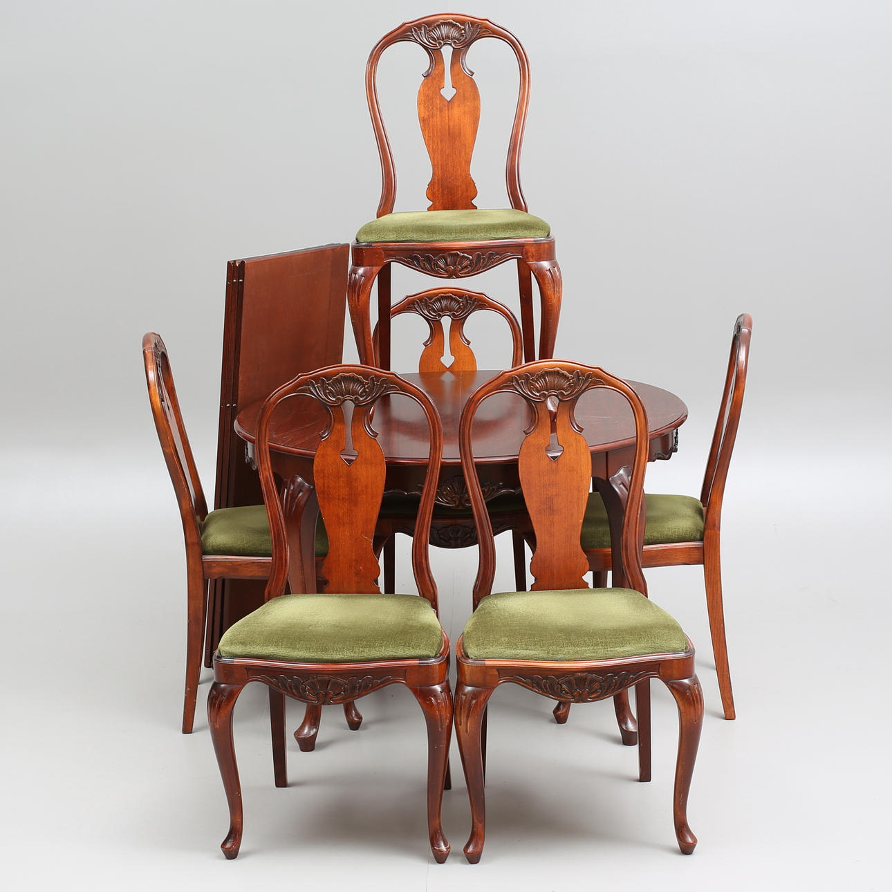 MATSALSMÖBEL, 7 delar, rokokostil, 1900-talets andra hälft.