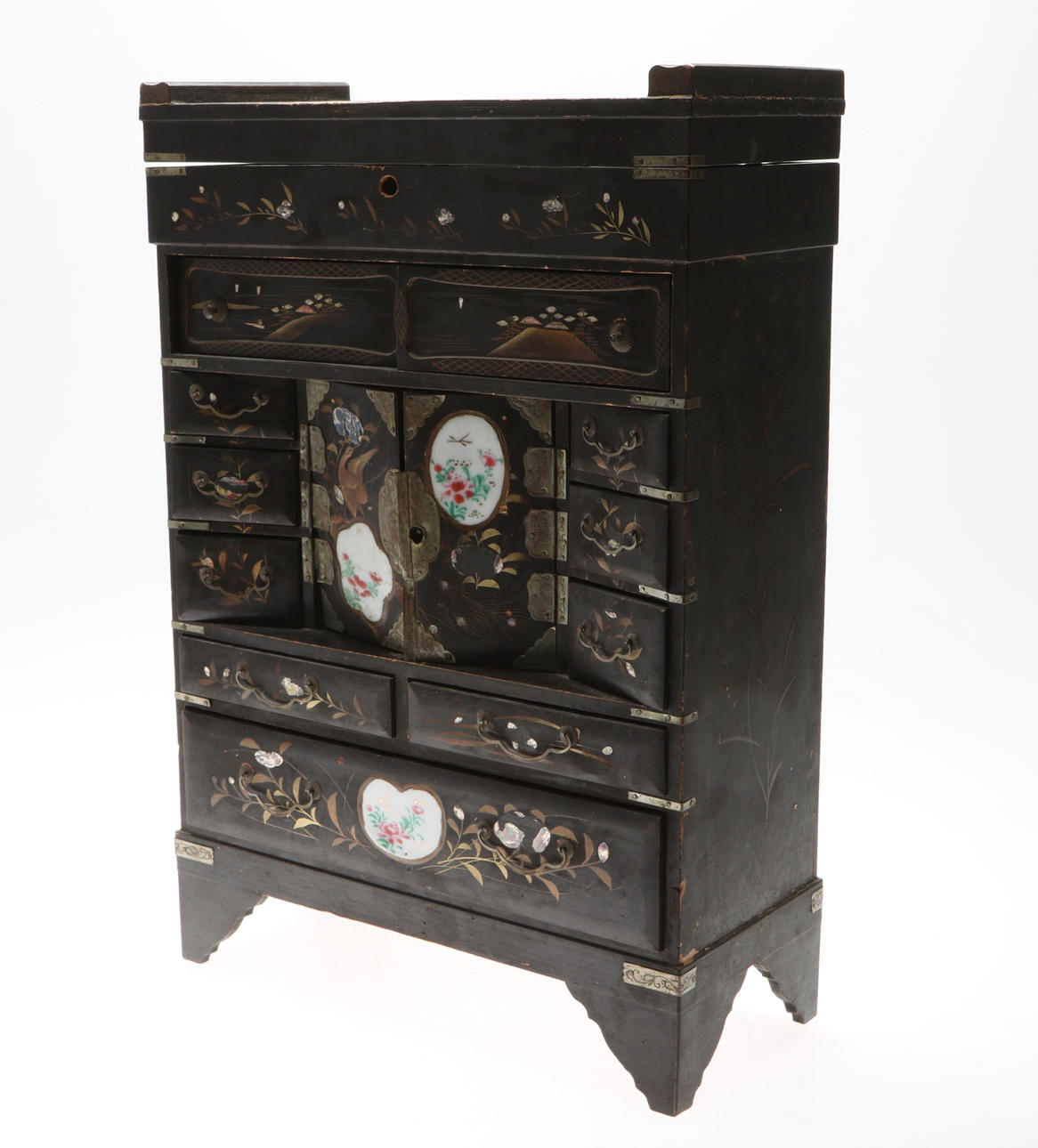 MINIATYRKABINETTSKÅP, Kina, 18/1900-tal.