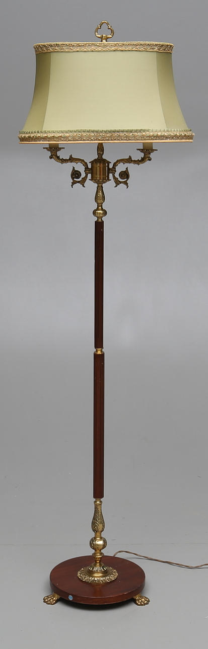 GOLVLAMPA, empirestil, 1900-talets andra del.