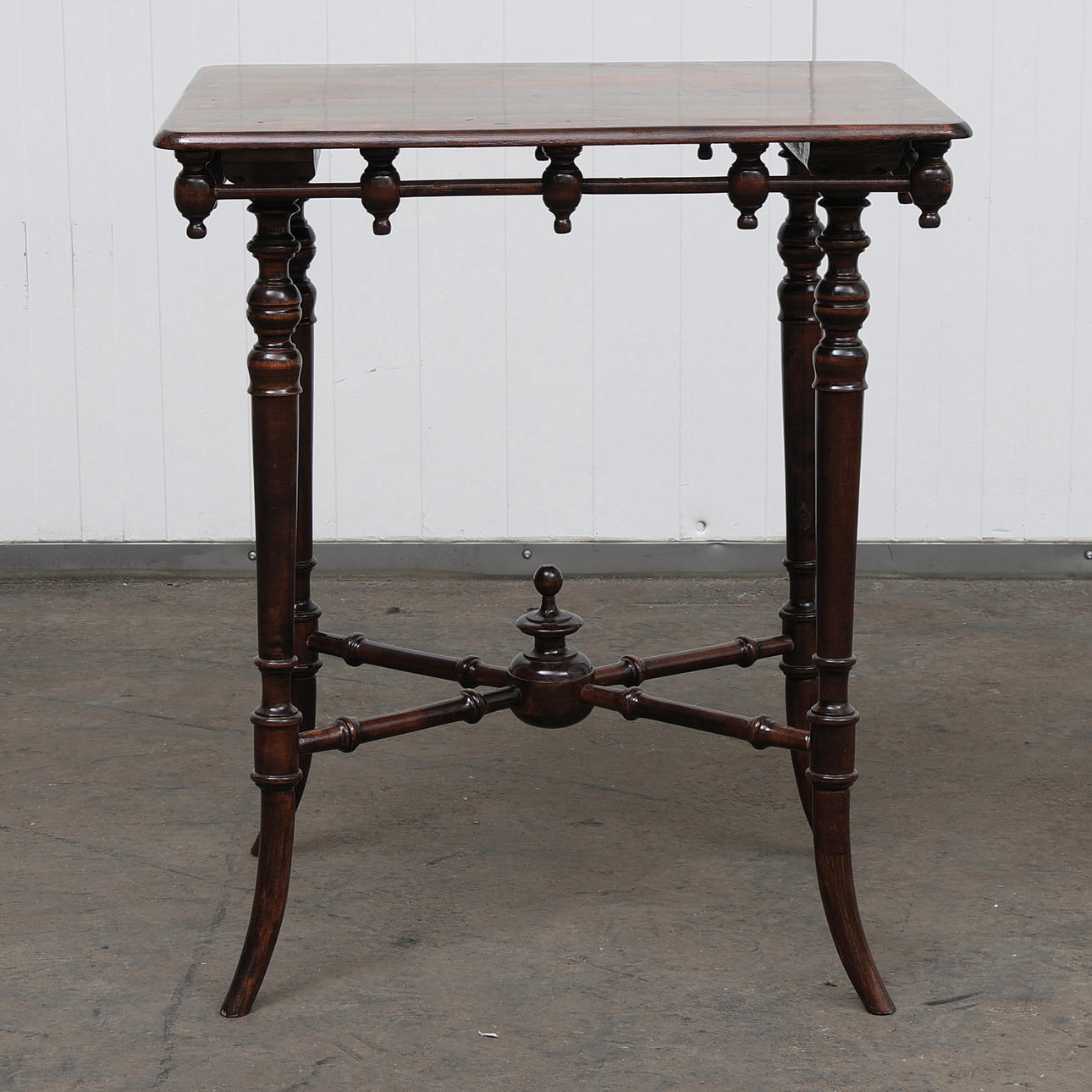 A Neo-Renaissance table, 18th/20th century, lacquered.