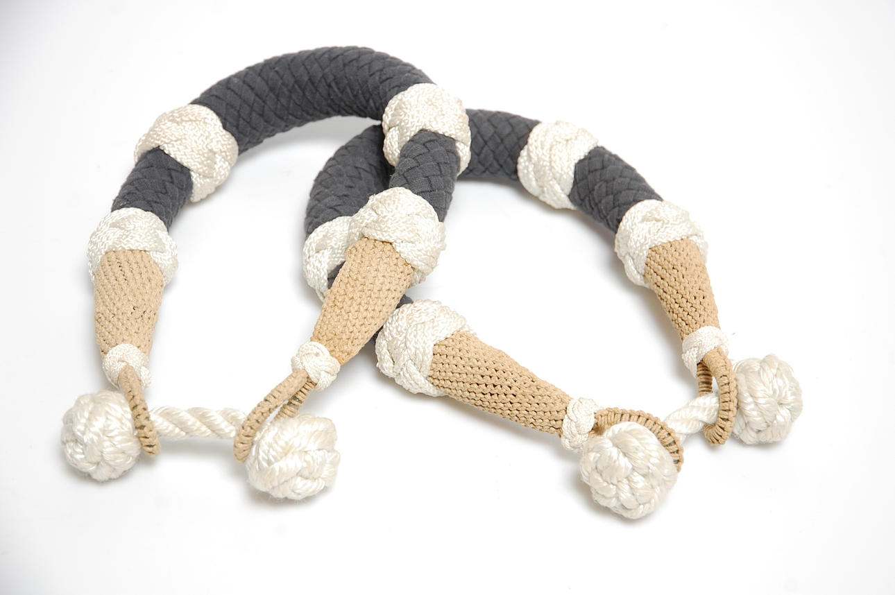 SJÖMANSARBETE 2 delar Makrame.