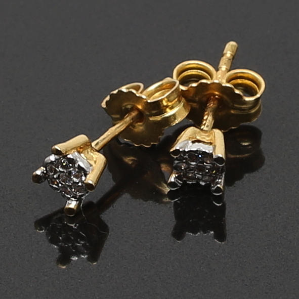 ÖRHÄNGEN i 18 K rödguld med cubic zirkon. Vikt 1,43 g.