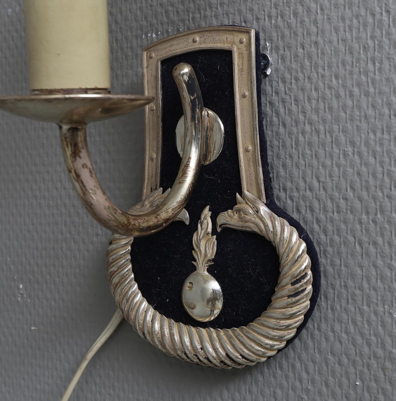 EPÅLETTER/VÄGGLAMPOR, ett par, Sverige, 1900-tal.