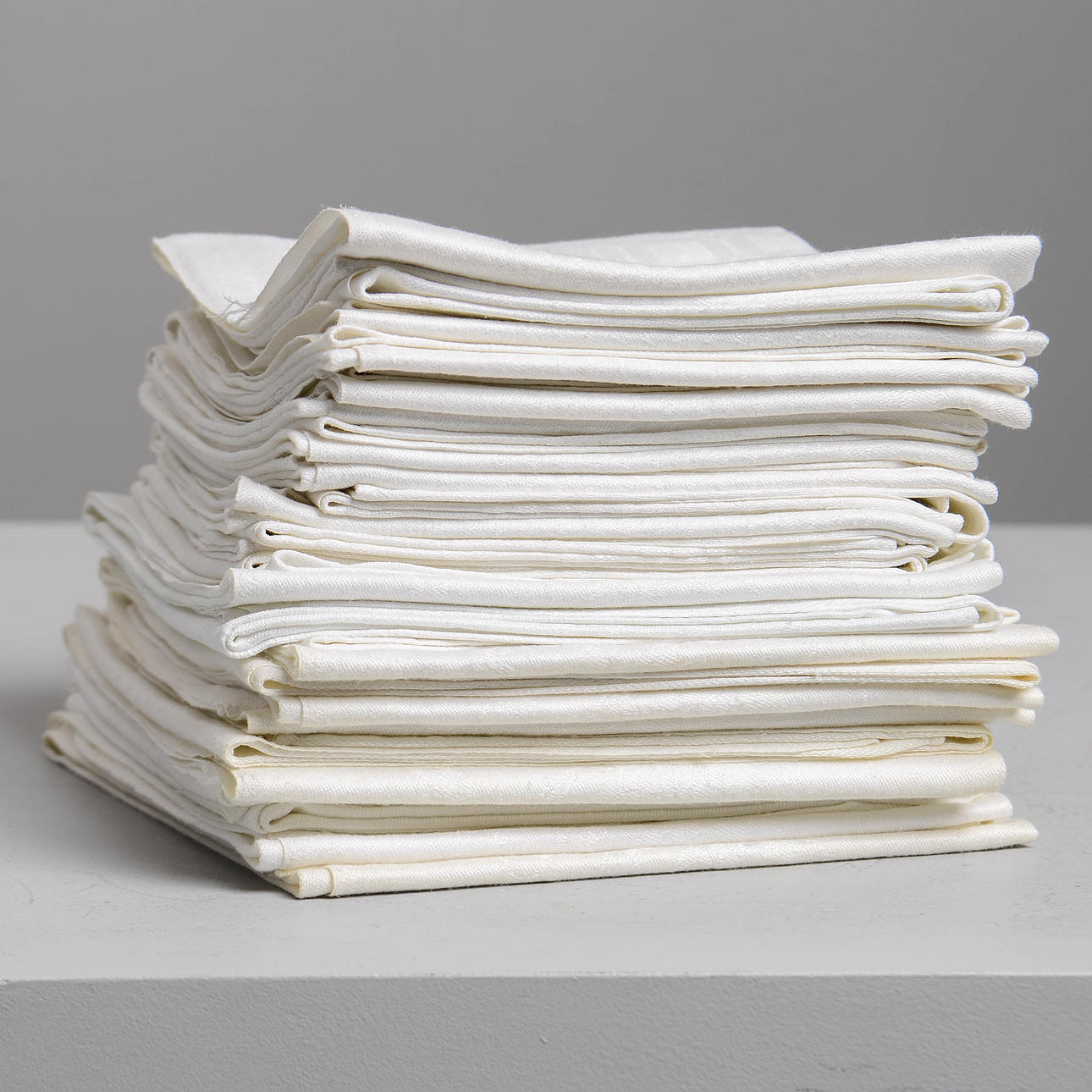 SERVIETTEN, 24 Stück, Leinen, mit Monogramm EJ.