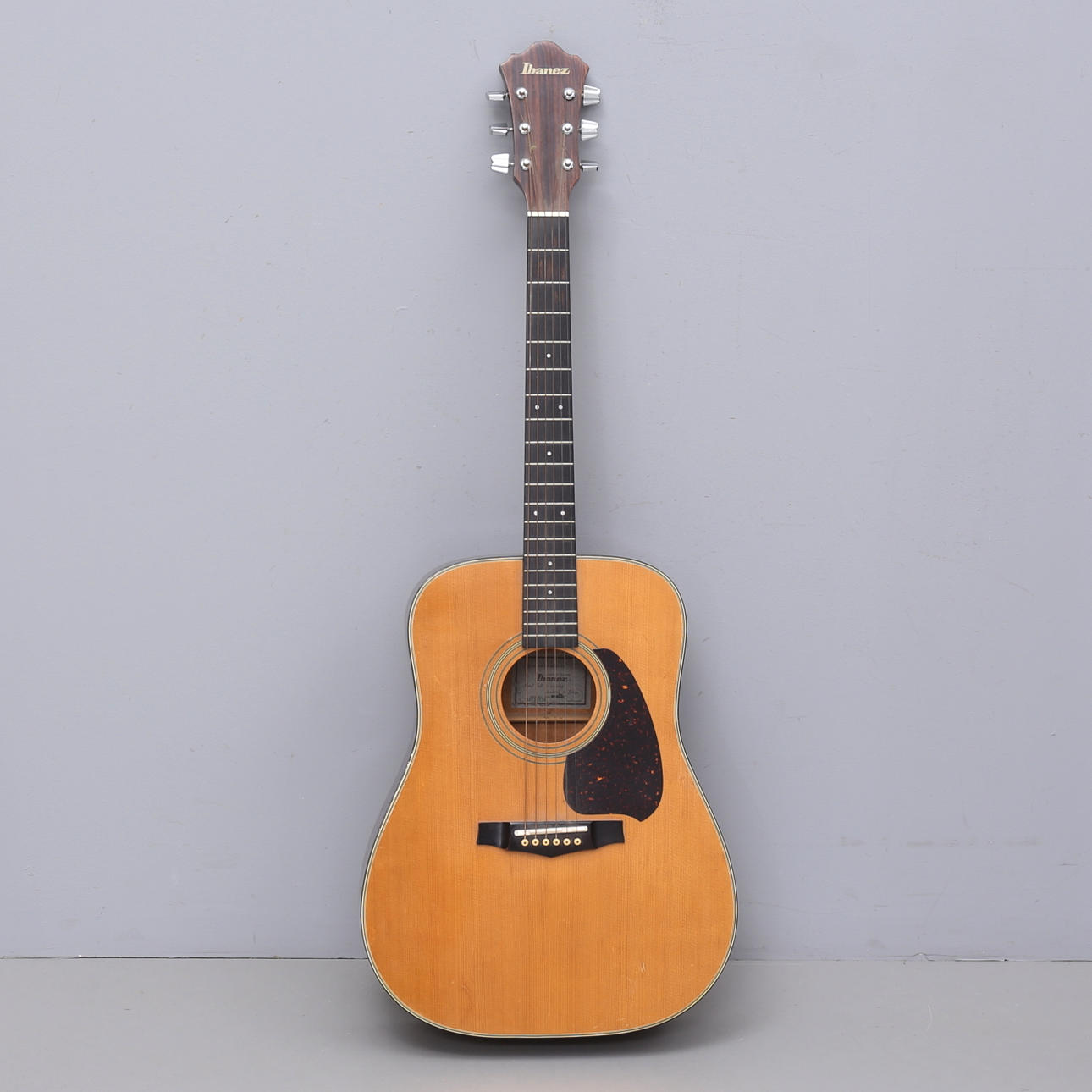 AKUSTISK GITARR, IBANEZ.