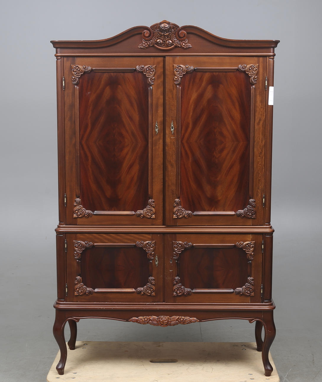 MATSALSSKÅP, rokokostil, Alsterbro, 1900-tal.