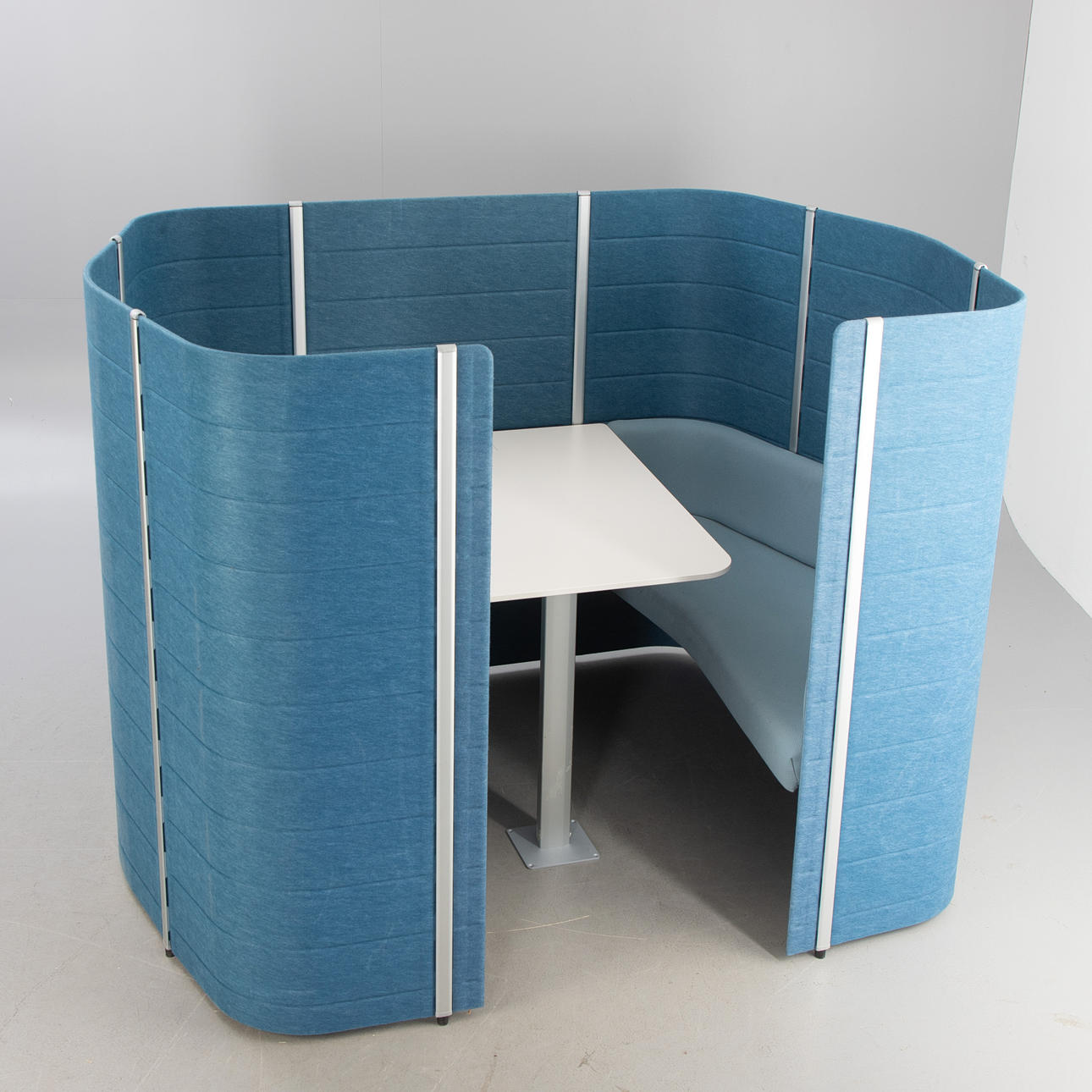 RONAN AND ERWAN BOUROULLEC. Vitra Workbay Meet 4 medium.