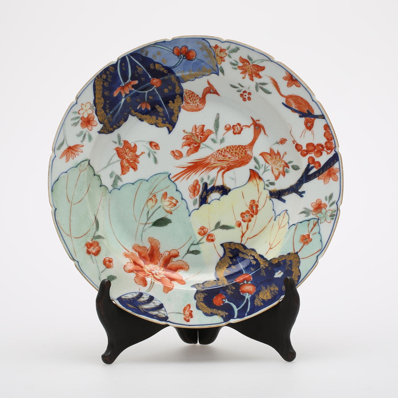 PLATE, porcelain, tobacco leaf, China.