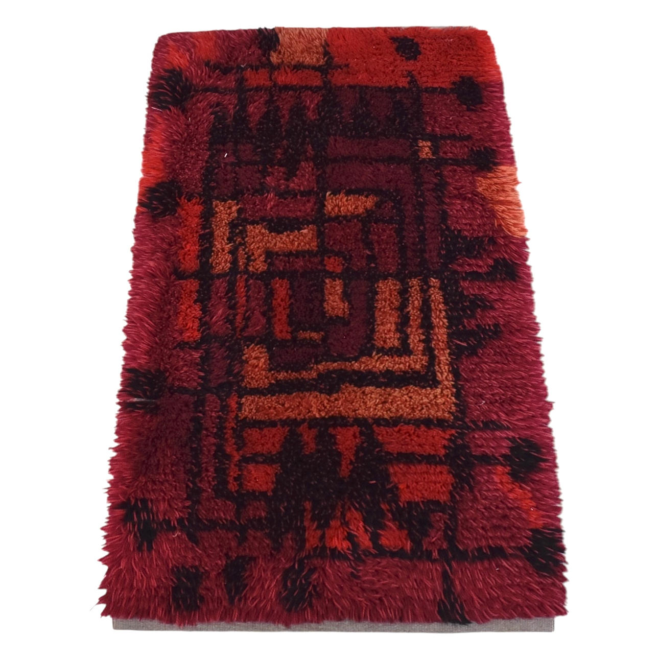 MATTA, rya, 70 x 110 cm.