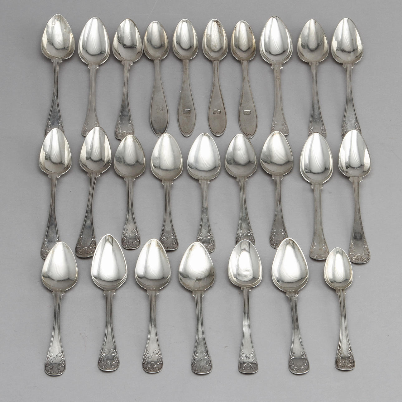 SILVER, 26 delar, vikt ca 420 gram.