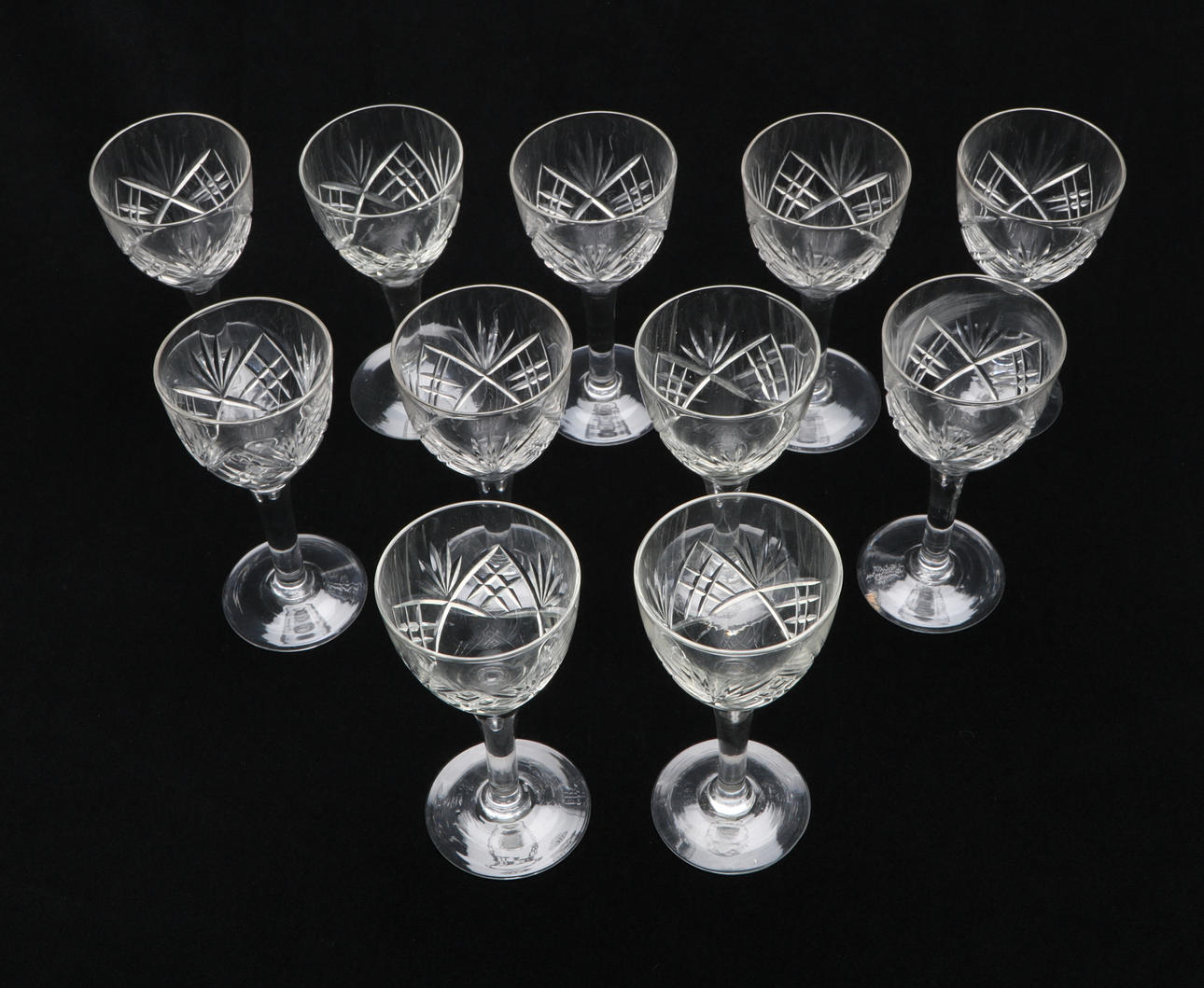STARKVINSGLAS, 11 st, s k Helgamodell, 1900-tal.