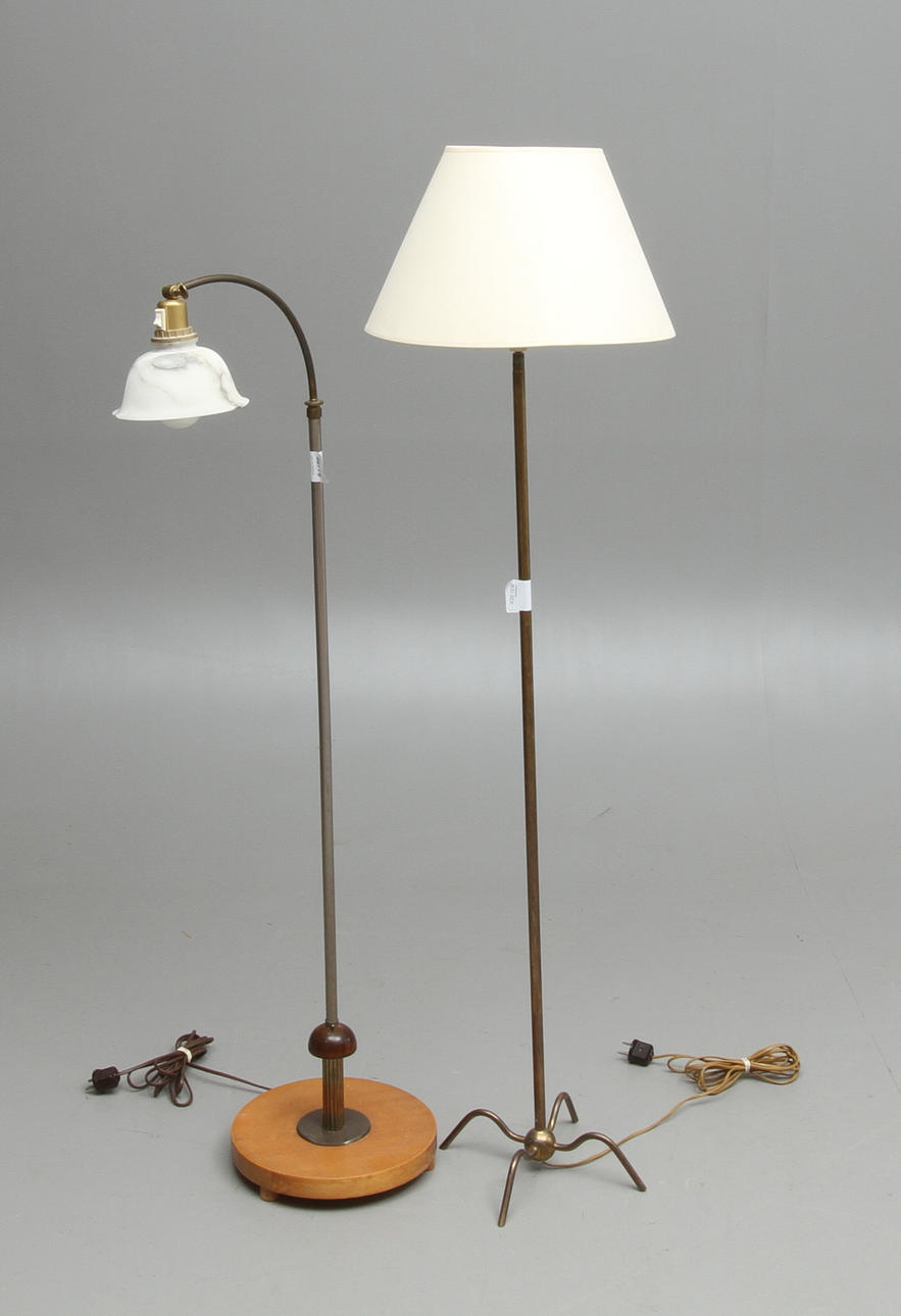 GOLVLAMPOR, 2 st, 1900-tal.