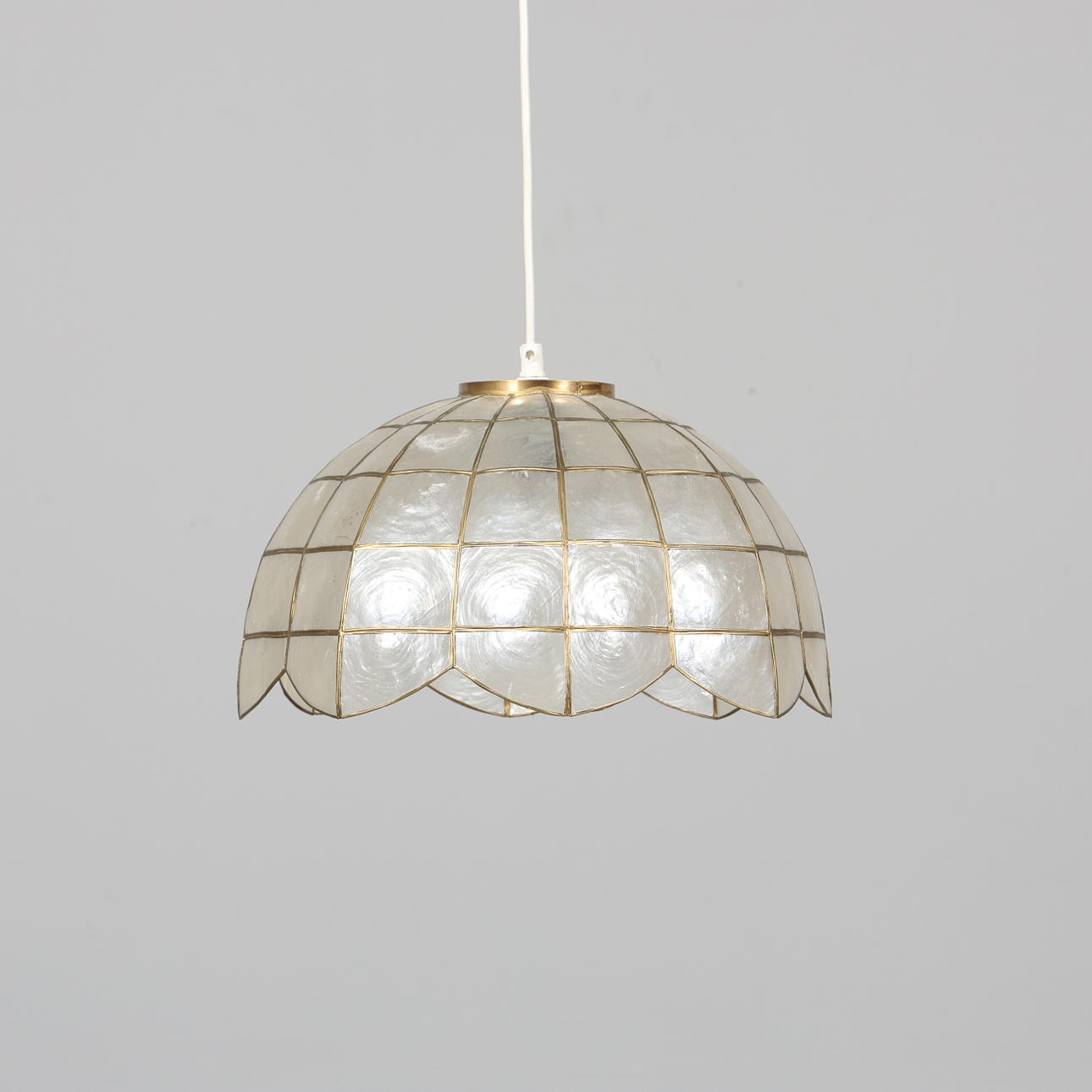 SNÄCKSKALSLAMPA, 1900-tal.