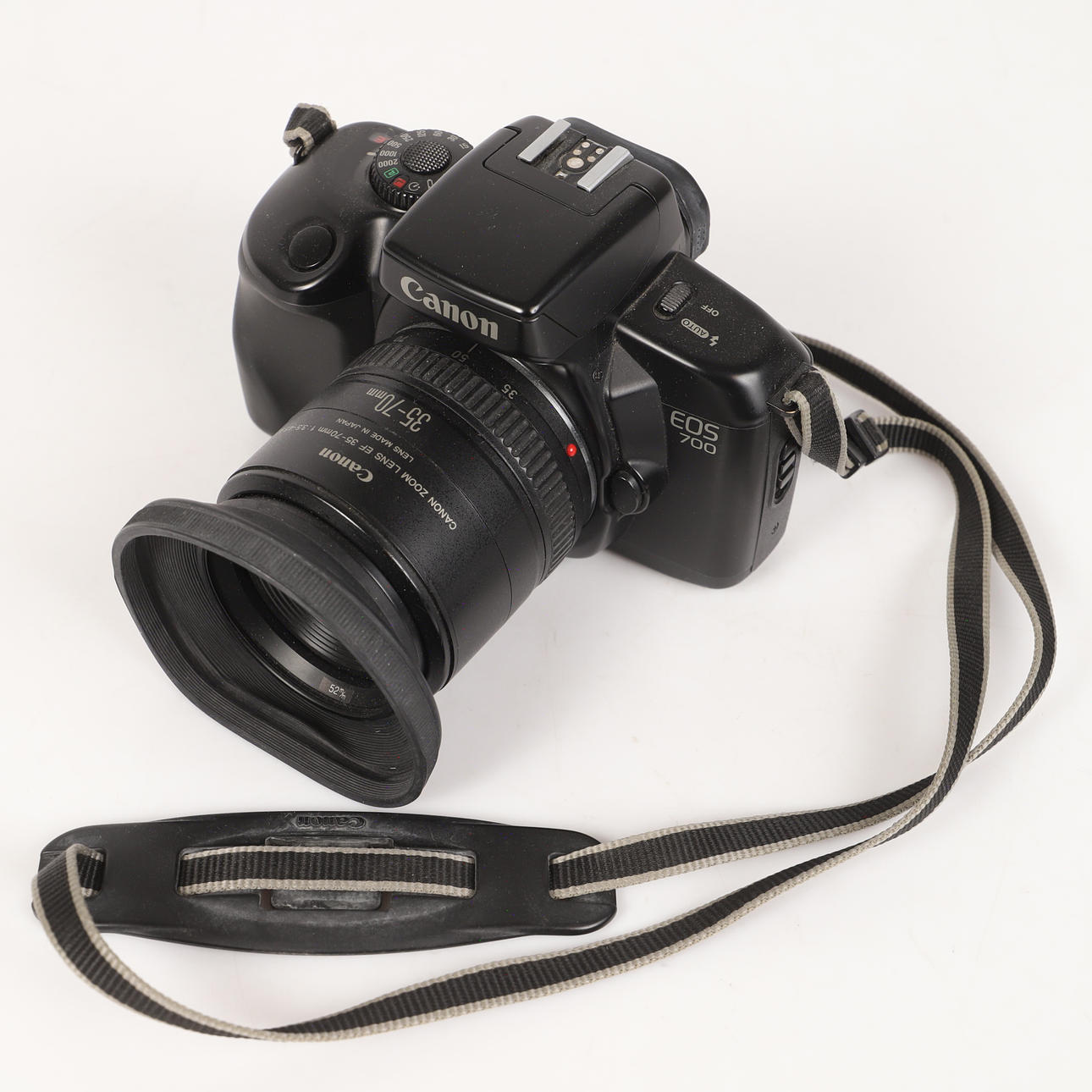 CÁMARA, Canon Eos 700, década de 2000.