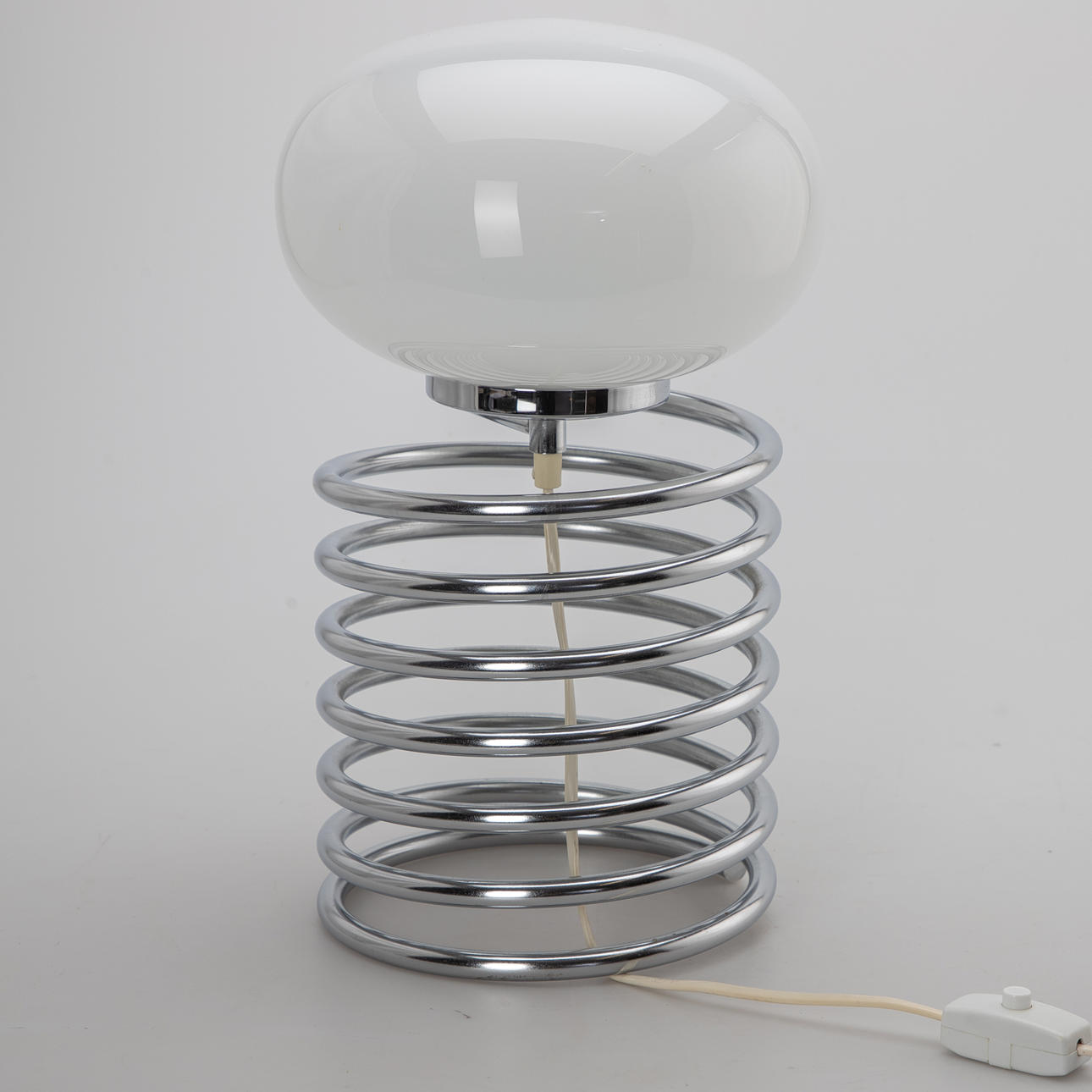 Honsel. Spiral Tischlampe Modell 590.
