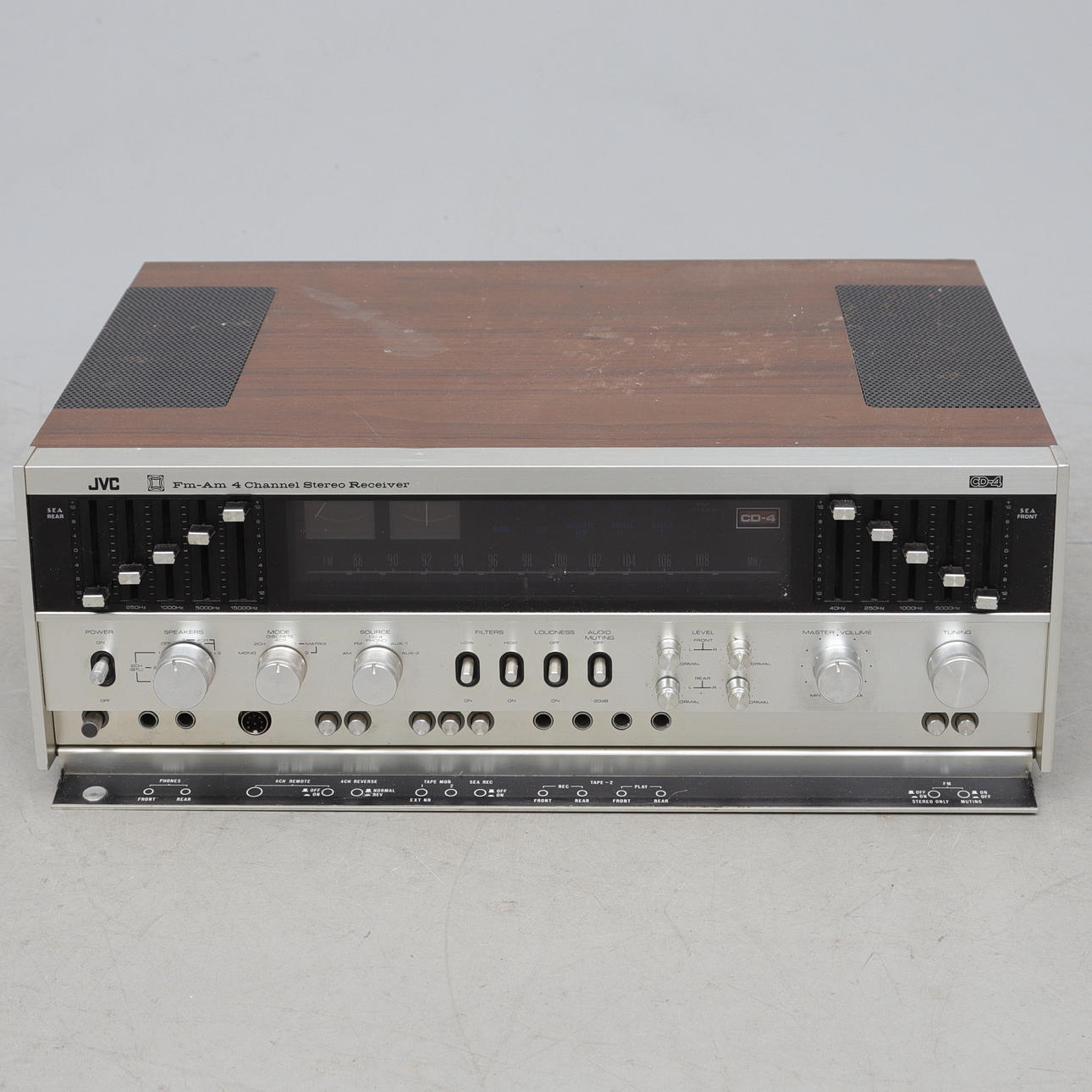 JVC, receptor estéreo, modelo «4VR-5456".