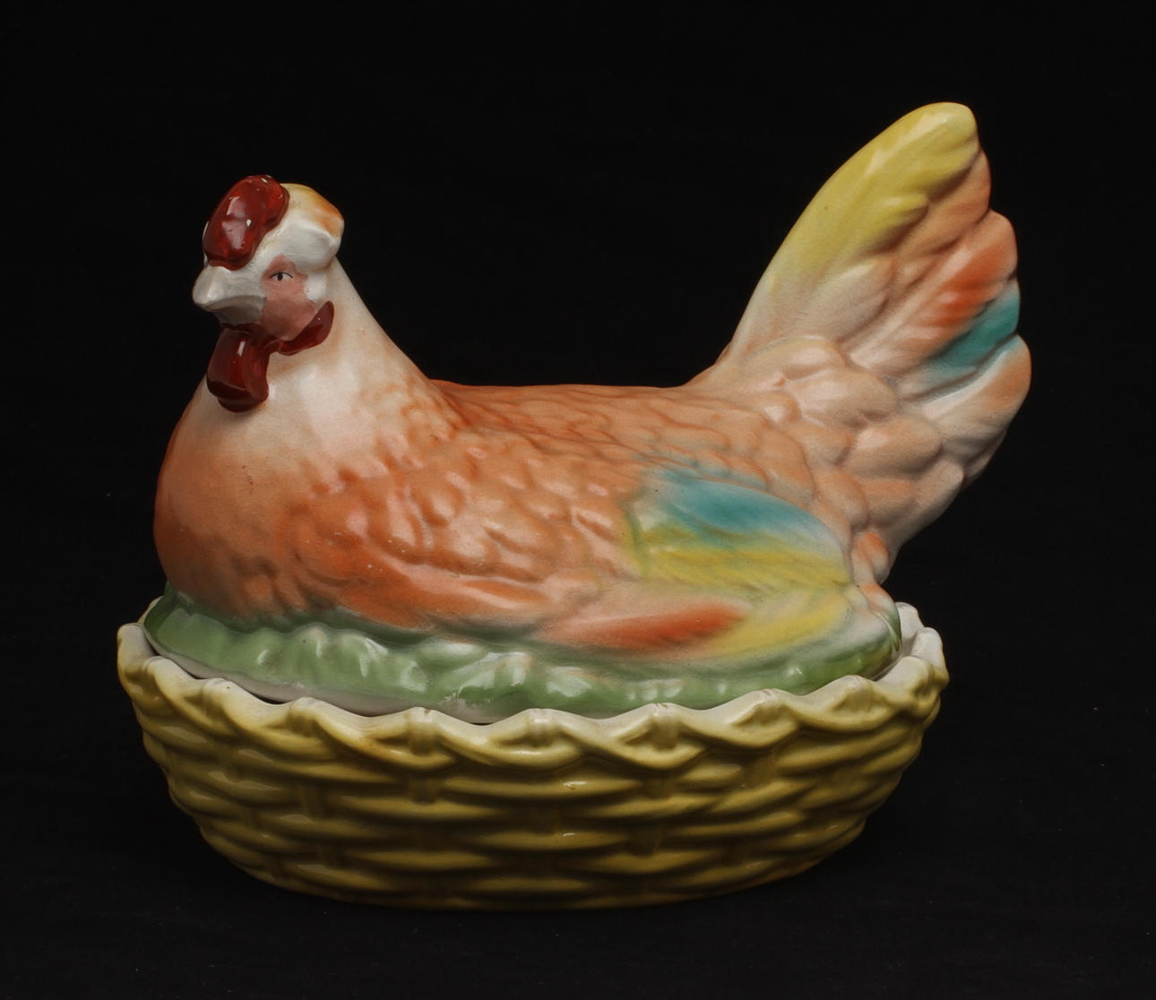 ÄGGHÖNA, porslin, 1900-tal.