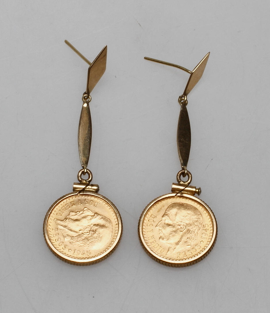 ÖRHÄNGEN, ett par, 14/21,6k, guld, vikt ca. 6,3 gram.