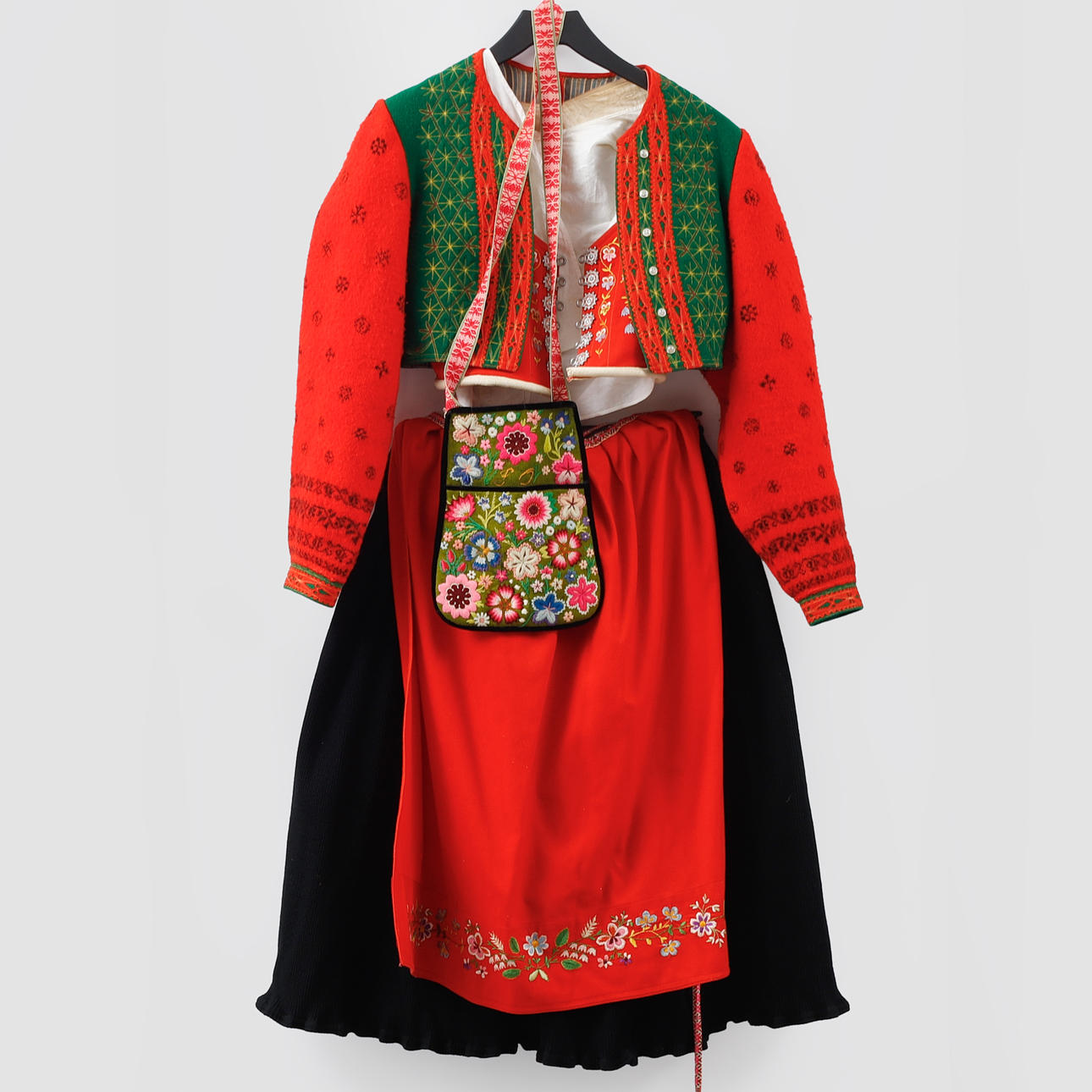 FOLKDRÄKT, barn, Gagnef.