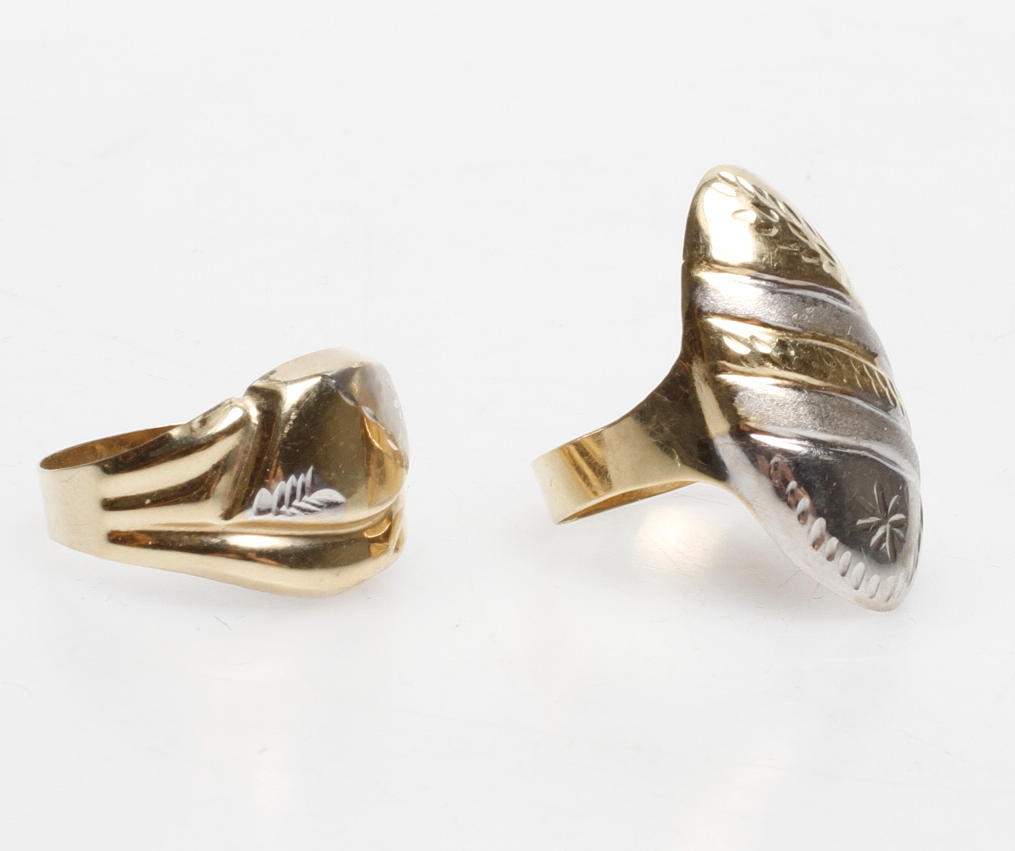 RINGAR, 2 st, 14k guld, vikt ca 3,2 gr.