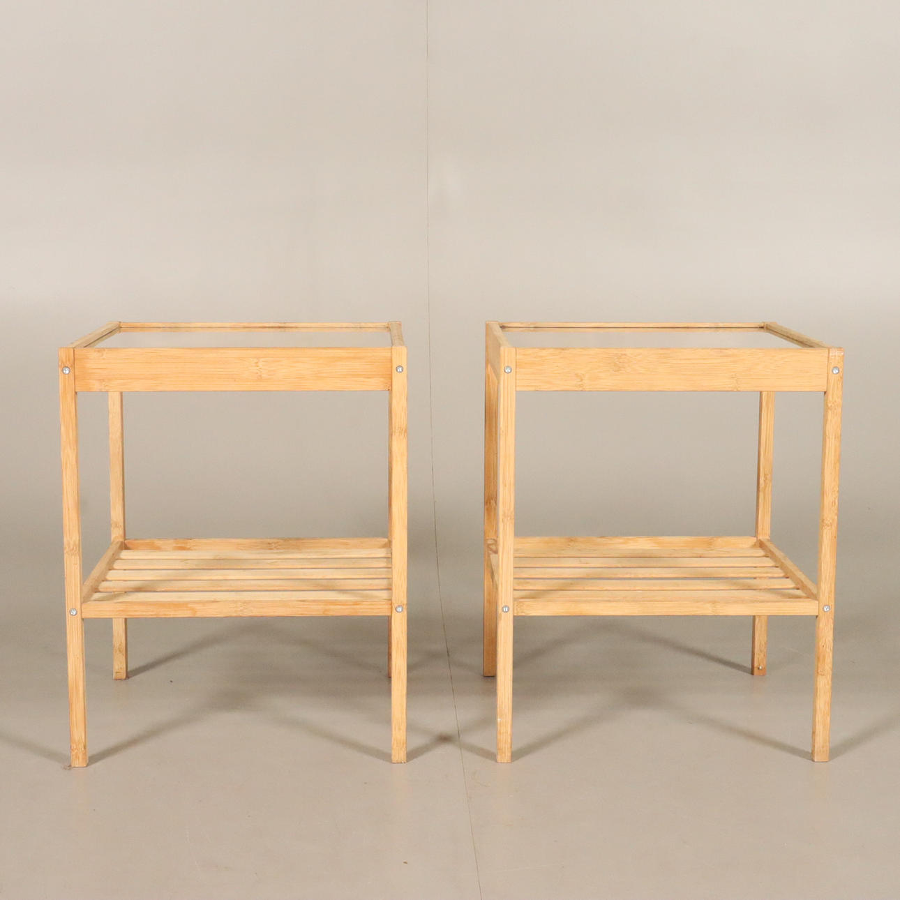 MESITA DE NOCHE de Nesna IKEA.