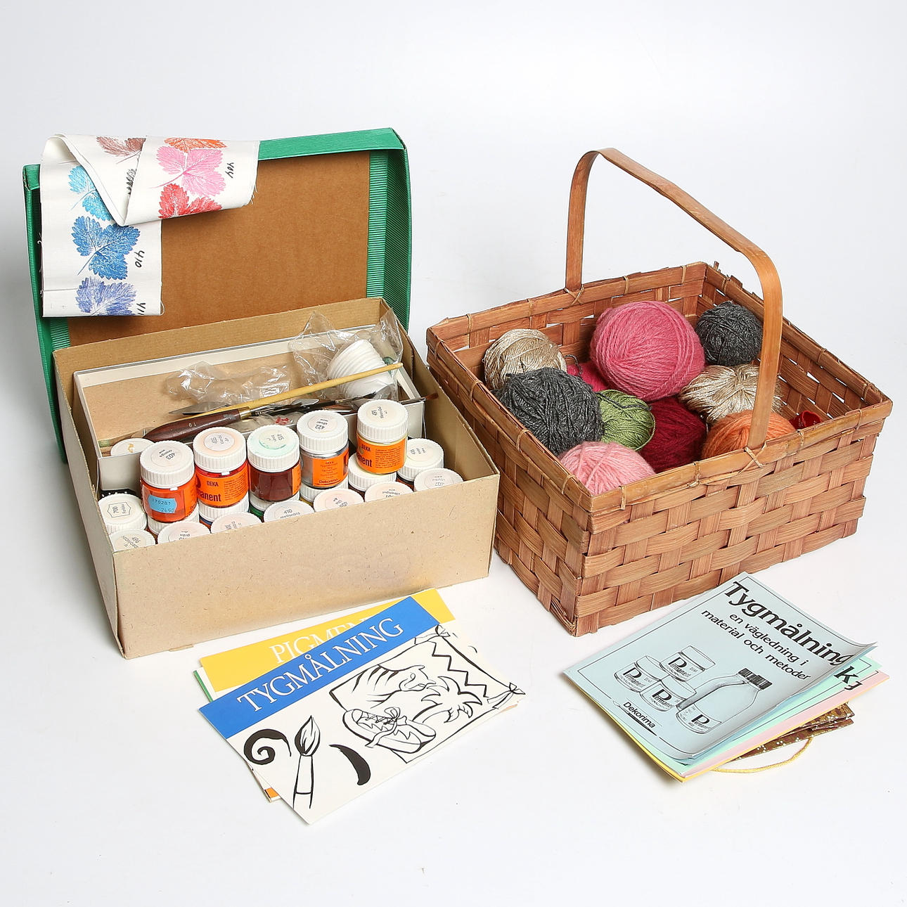 TYGFÄRGER och GARN, 1900-tal.