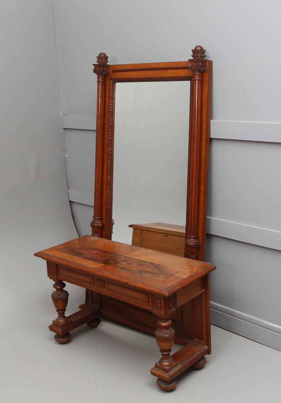 SPEGEL, med konsolbord, nyrenässans, 18/1900-tal.
