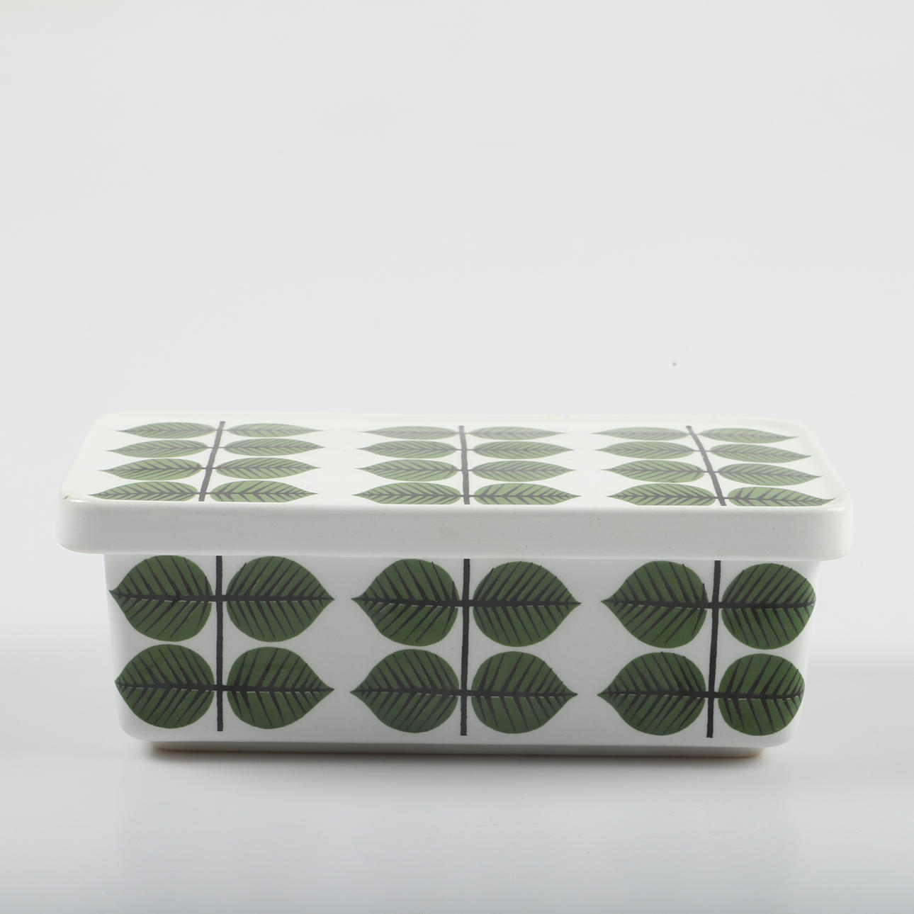 STIG LINDBERG. Smörask, "Berså", Gustavsberg.