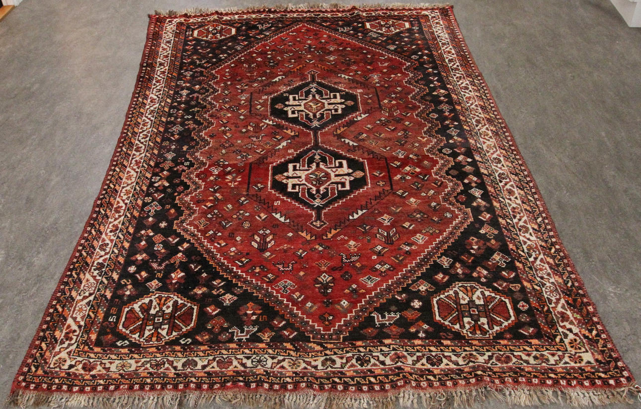 ORIENTALISK MATTA. 320 x 215 cm.