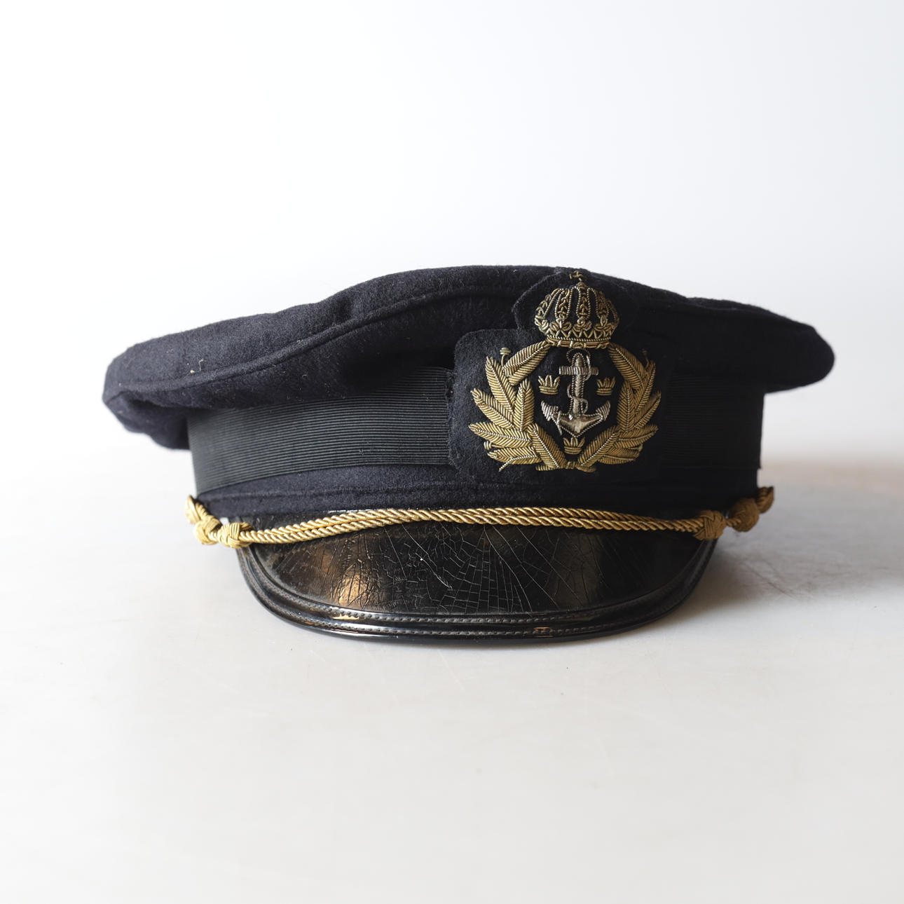 Eine MÜTZE, für Kapitän der schwedischen Marine.