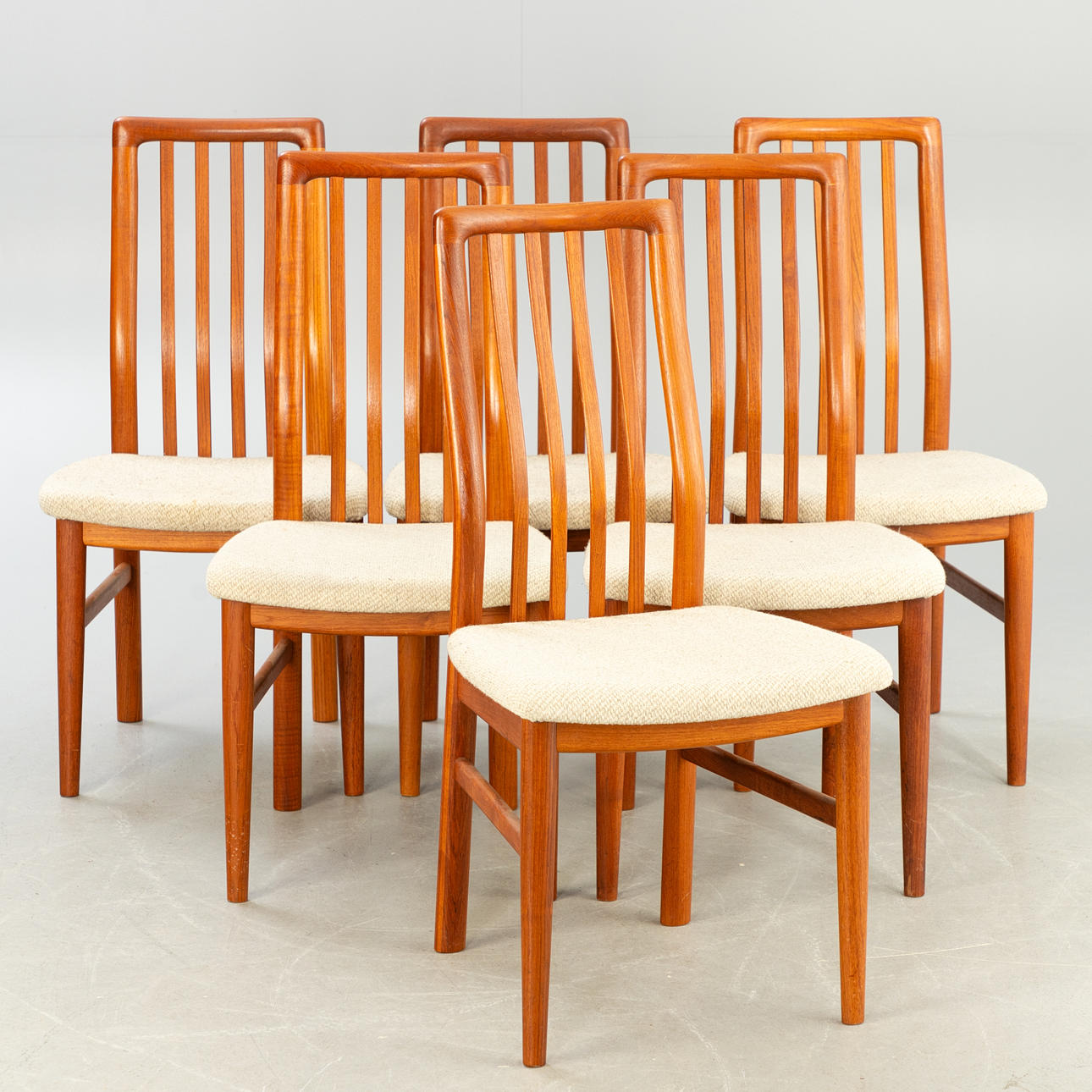 Shou Andersen. 6 Teak Stühle, Dänemark.