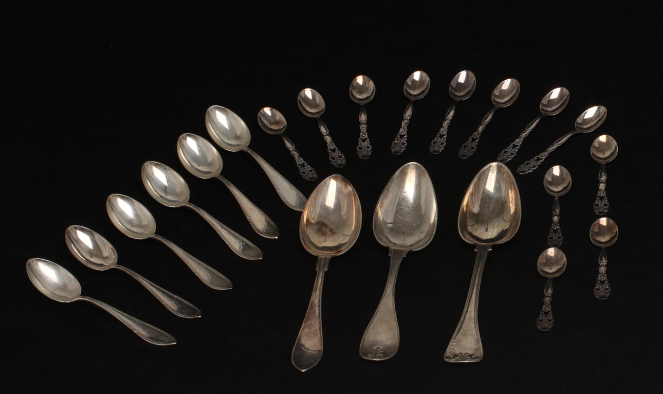 PARTI SILVER, Total vikt ca 414 gram.