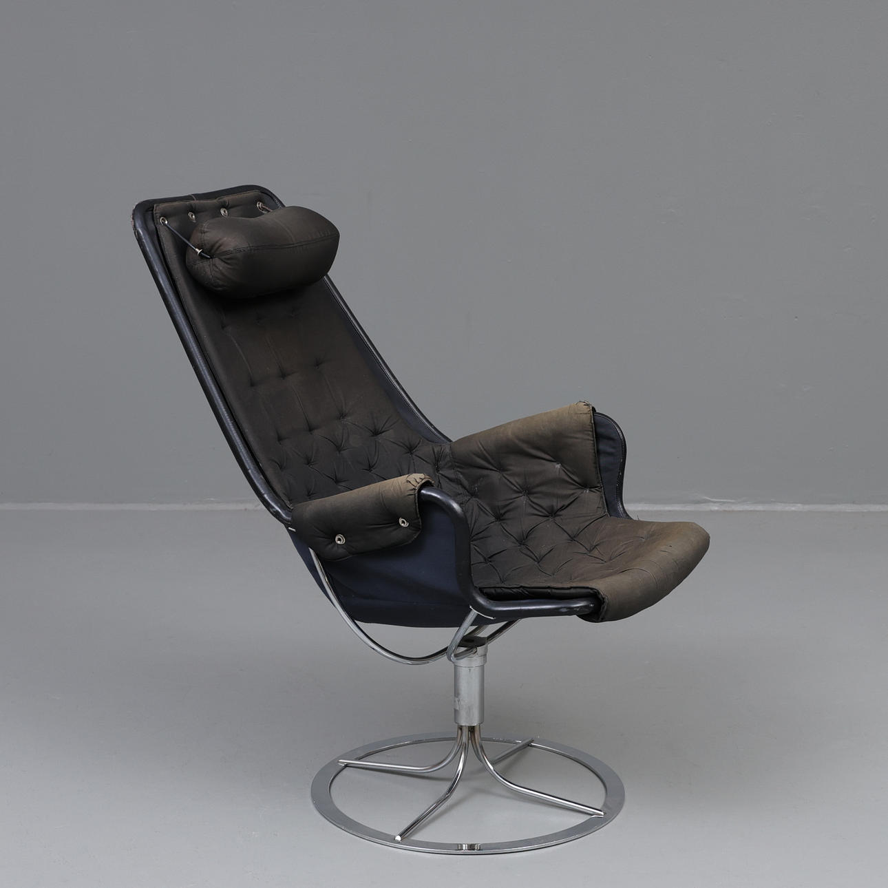 BRUNO MATHSSON. Fåtölj, Jetson 69, Dux.