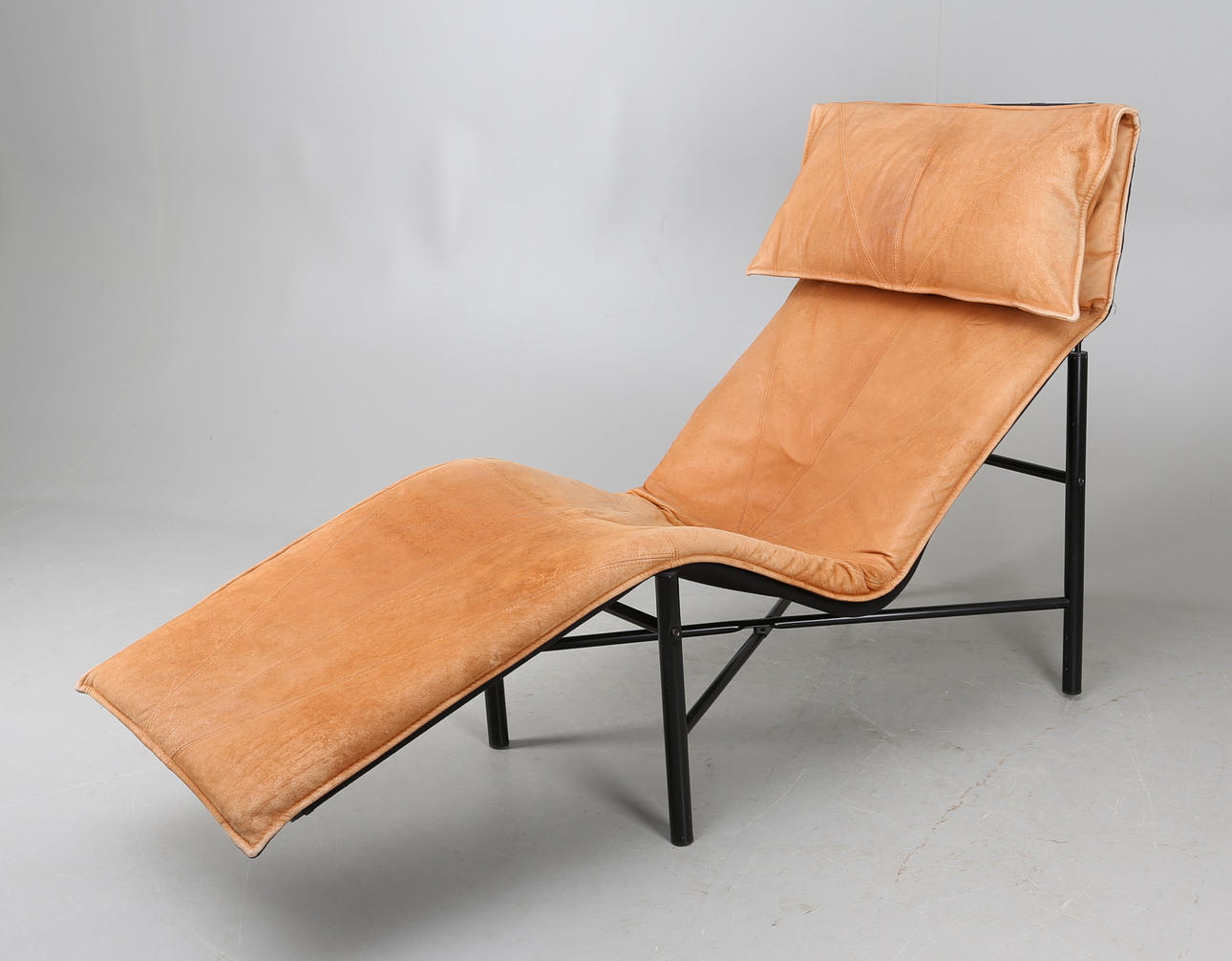 VILSTOL, skinn och metall, 1900-talets senare del.