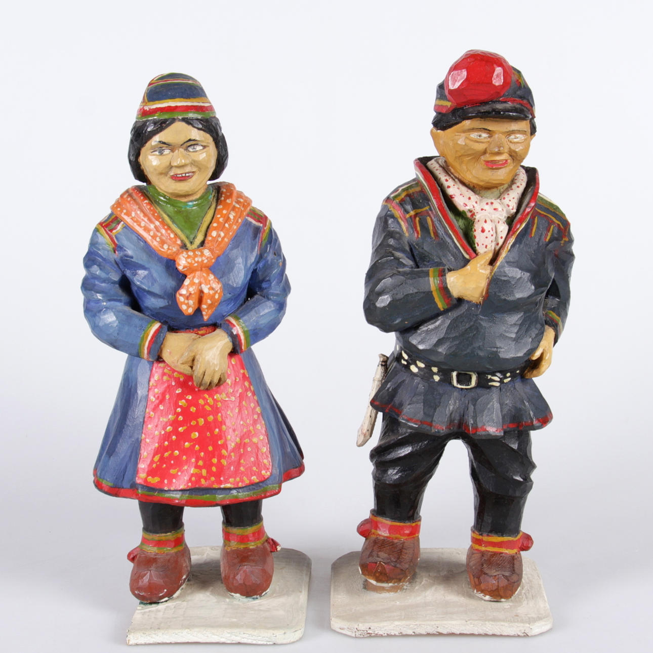 TRÄGUBBAR, 2 st. Emil Vanhatalo, 1940-tal.