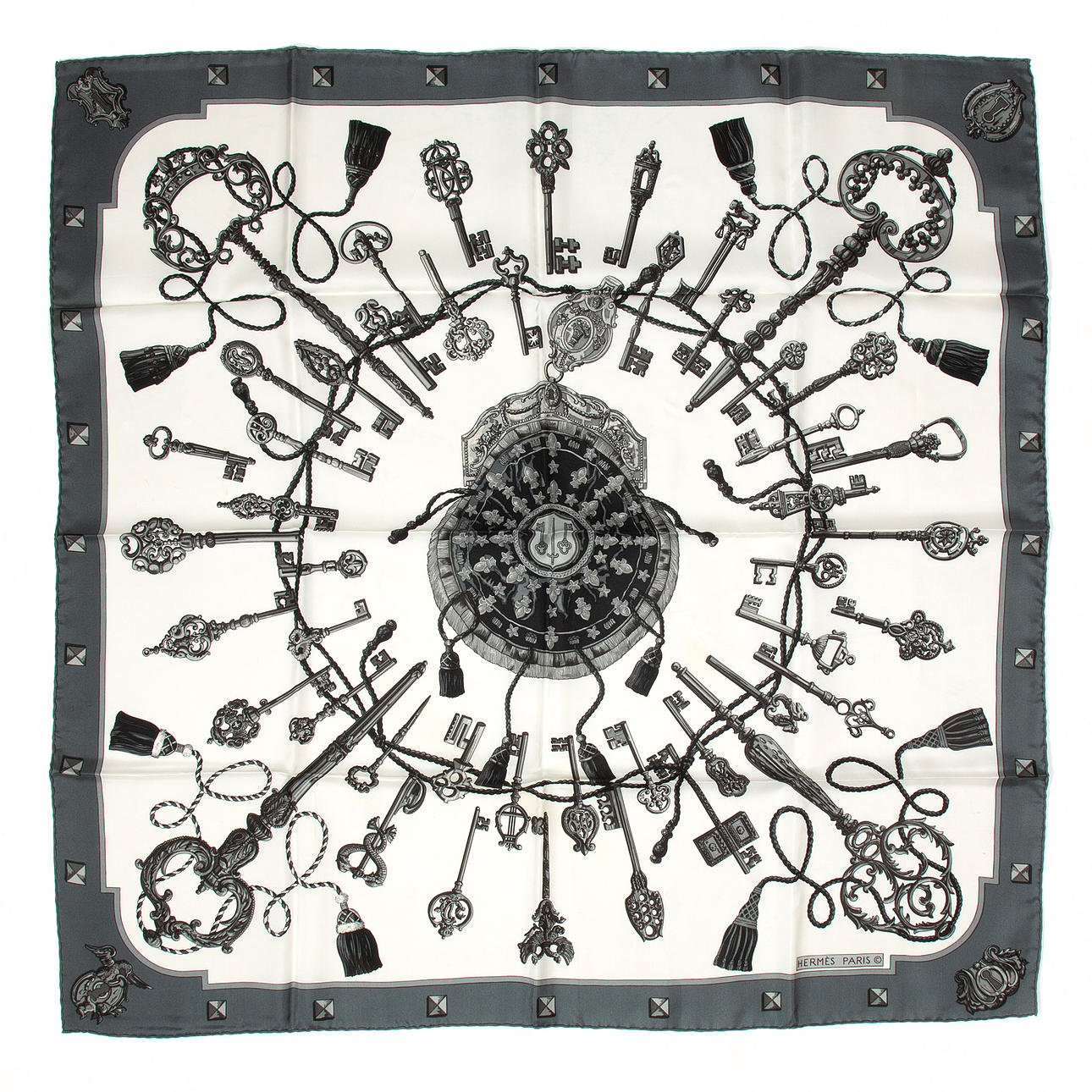 HERMES. Bufanda, «Les Clés», desde entonces.