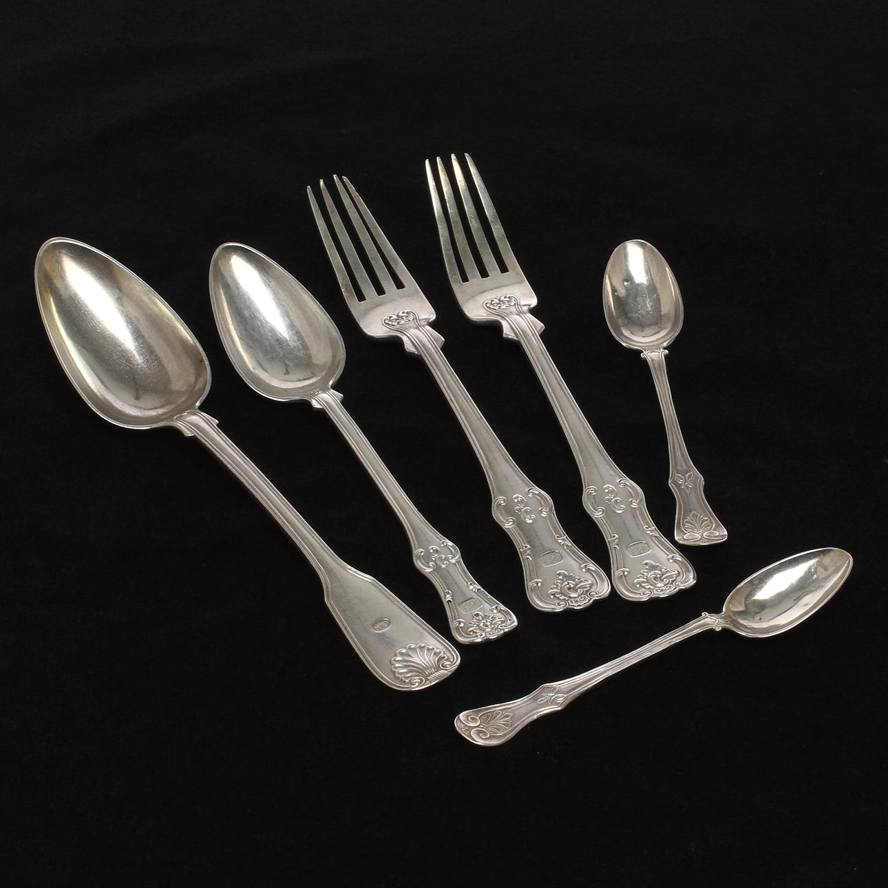 BESTICK, 6 delar, silver, varierande modeller och tillverkare, bla Gustaf Möllenborg Feron, 1800-talets andra hälft.