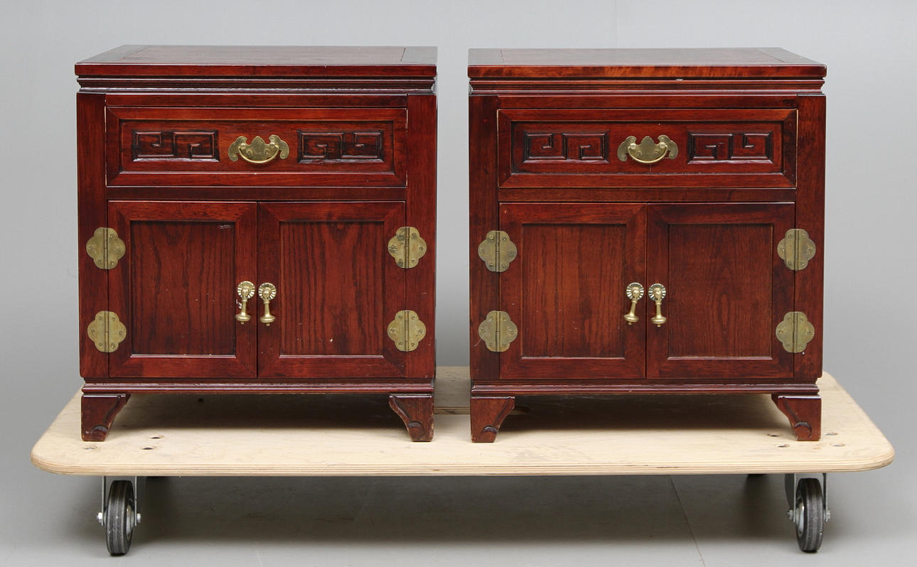 NATTBORD 2 st Samt SÄNGRAM, 1900-talets slut.