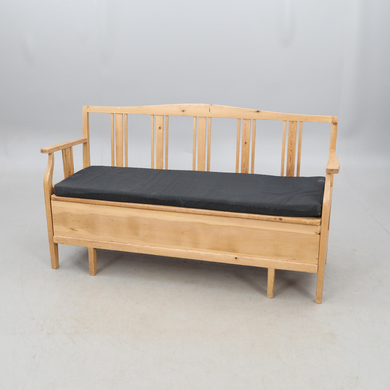 KÜCHENSOFA, ausziehbar.