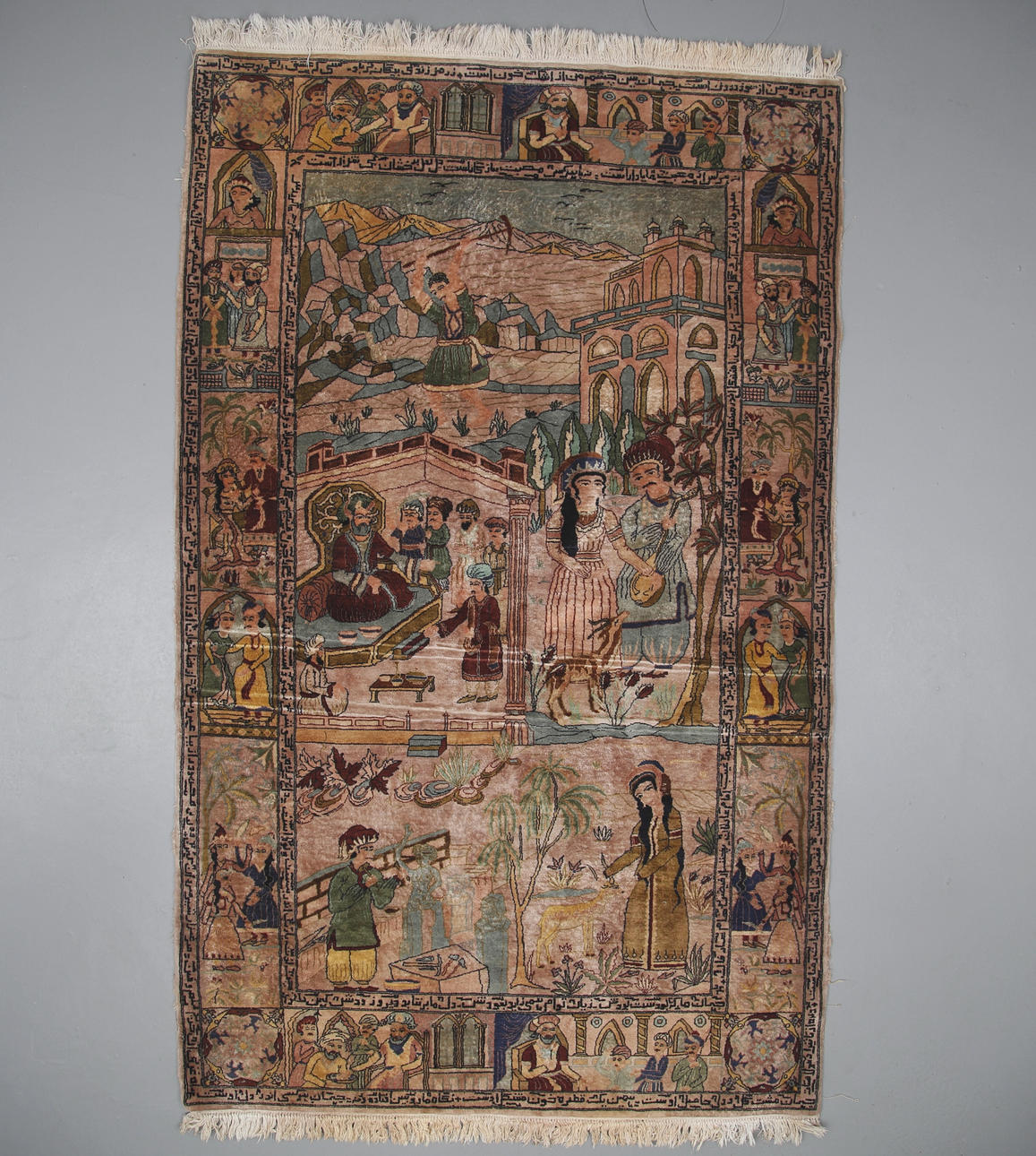 MATTA, figural, orientalisk, 223x139 cm.