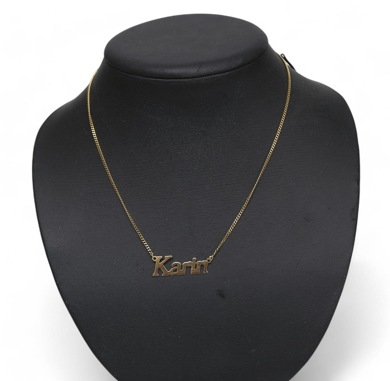 HALSSMYCKE med namn "Karin", 18k guld.