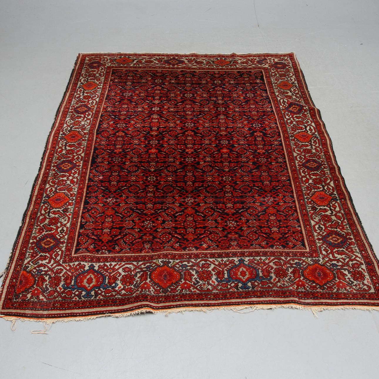 MATTA, orientalisk, ca 192 x 140 cm.