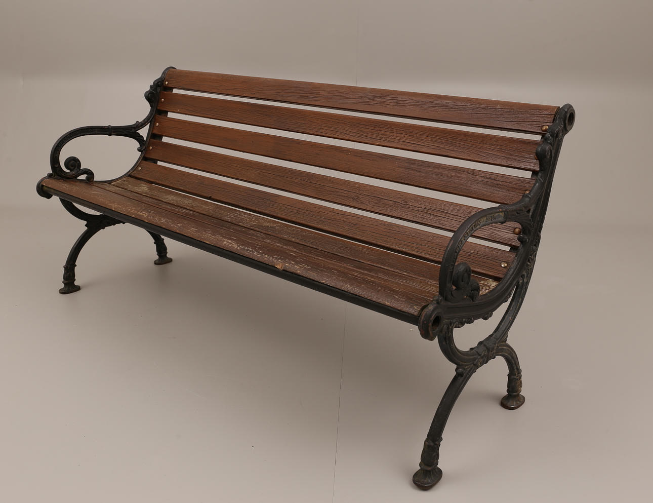 TRÄDGÅRDSSOFFA, trä och gjutjärn, Klafreströms Bruk.